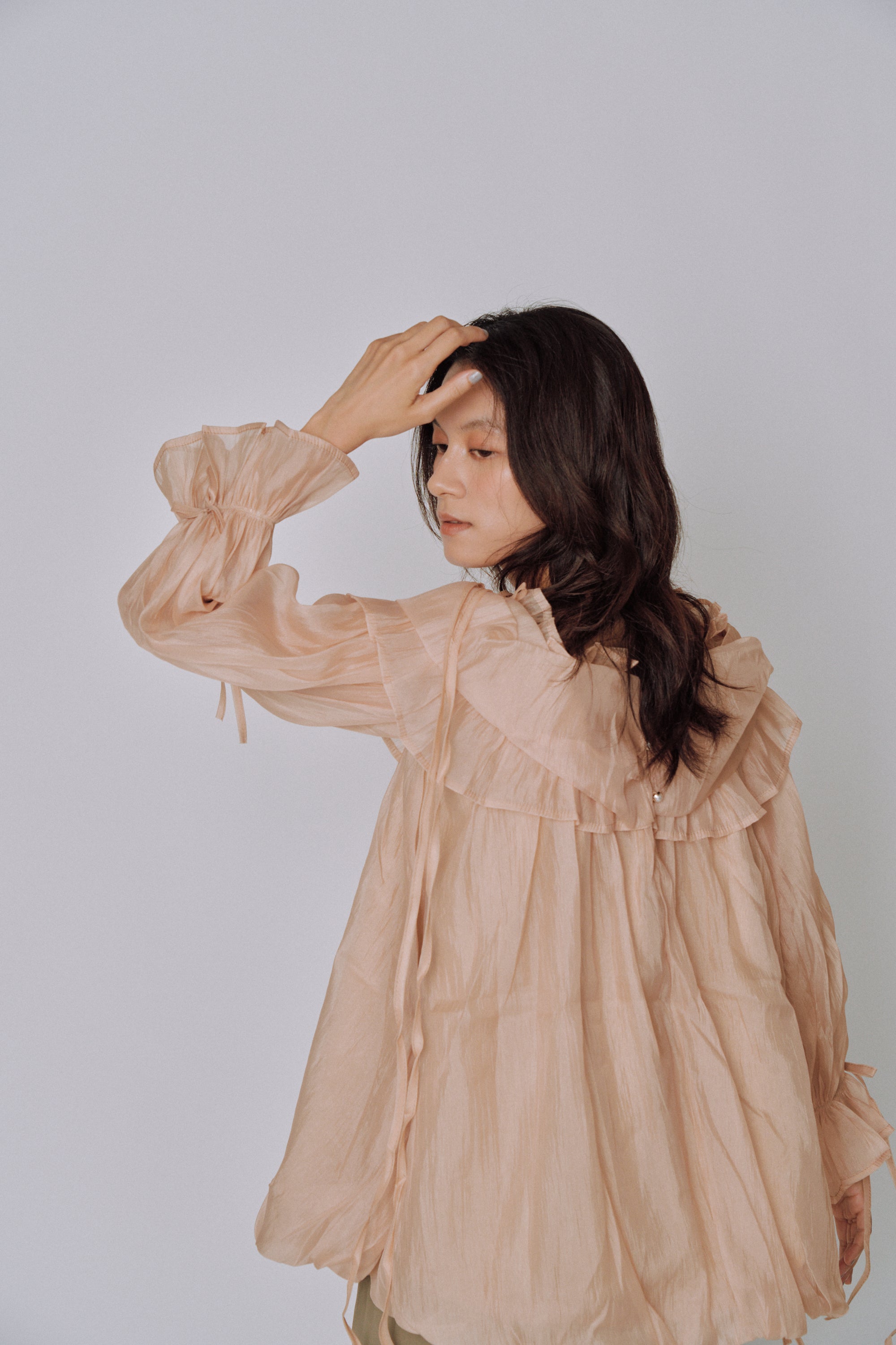 Cloud Ruffle Off-Shoulder Blouse