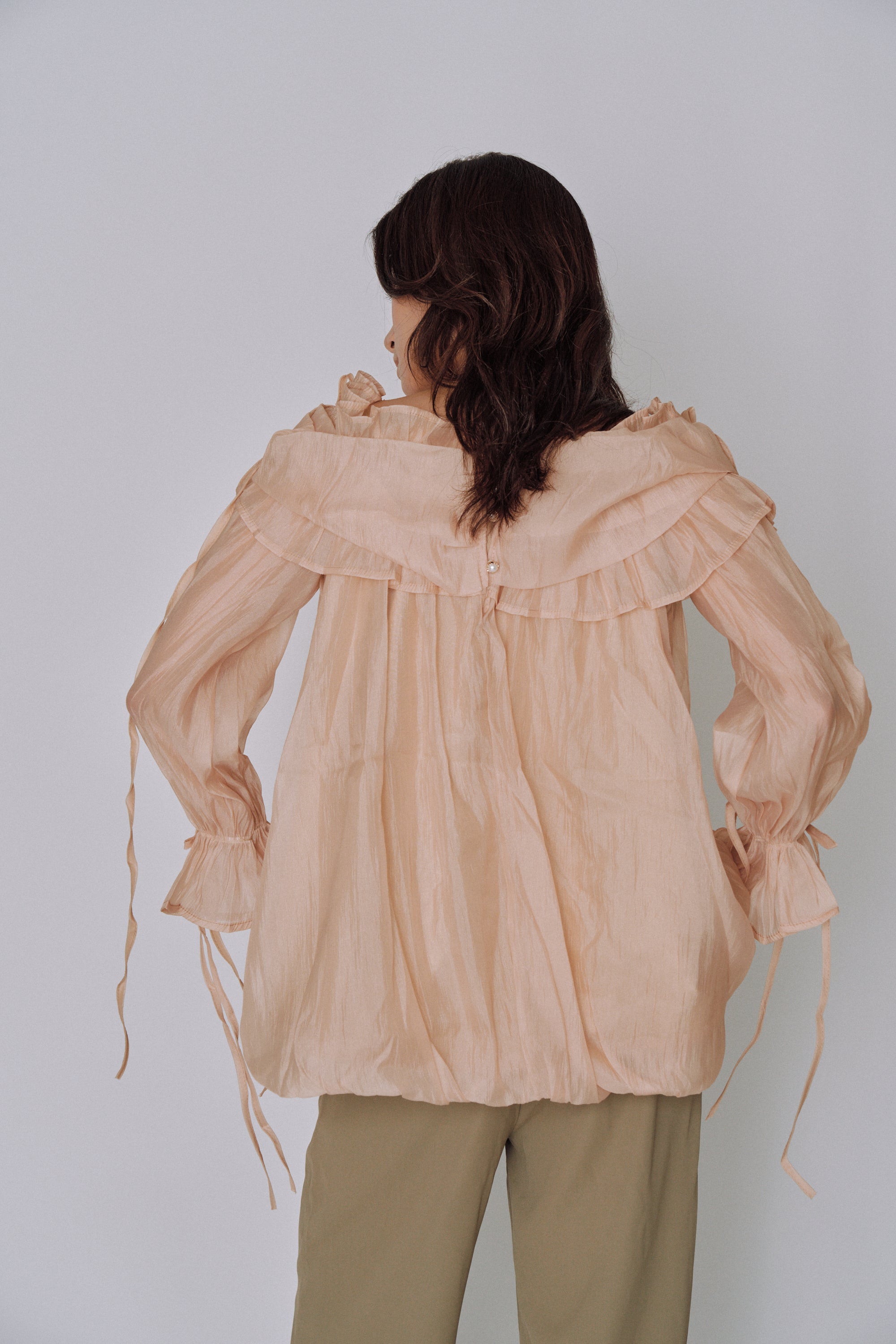Cloud Ruffle Off-Shoulder Blouse