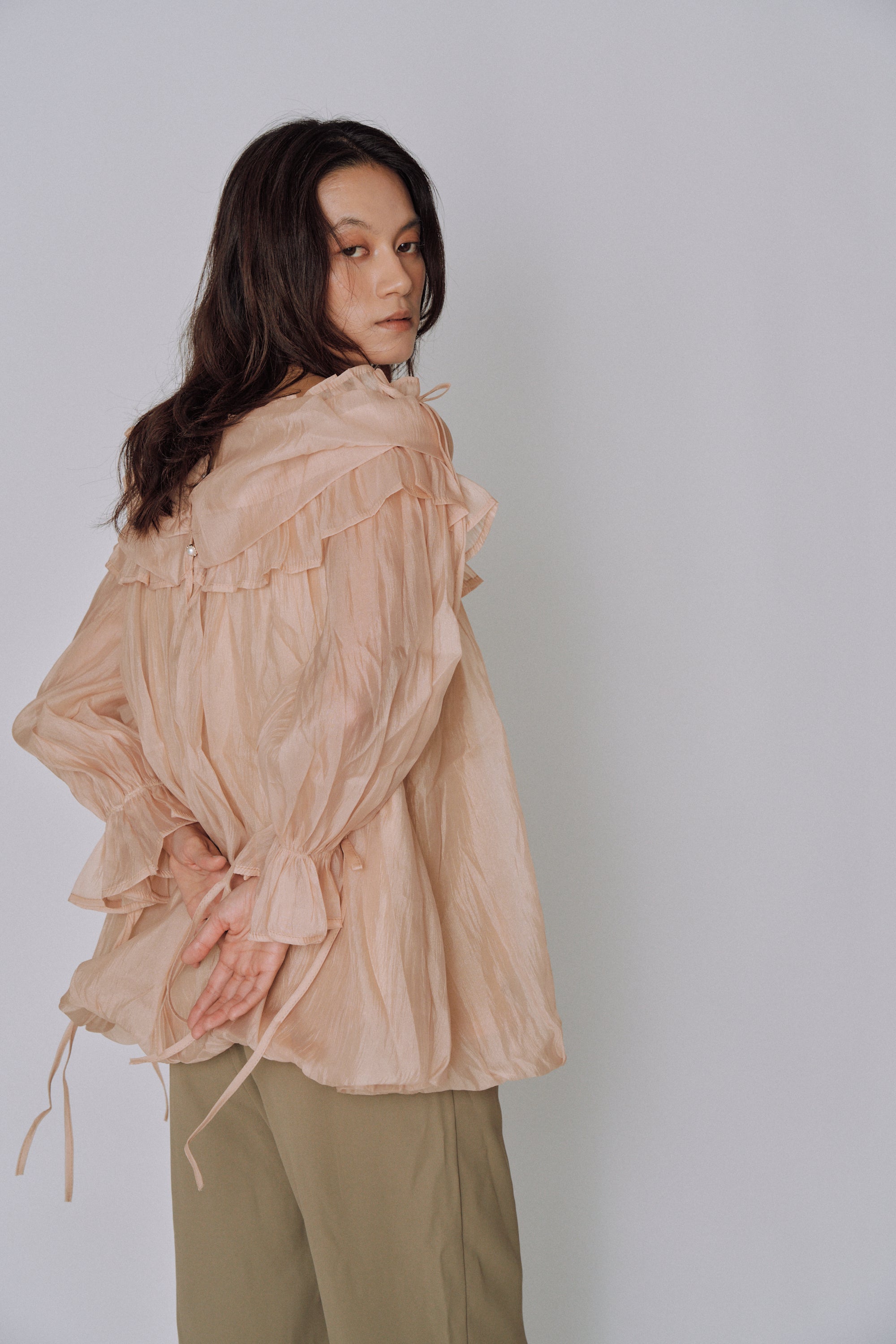 Cloud Ruffle Off-Shoulder Blouse