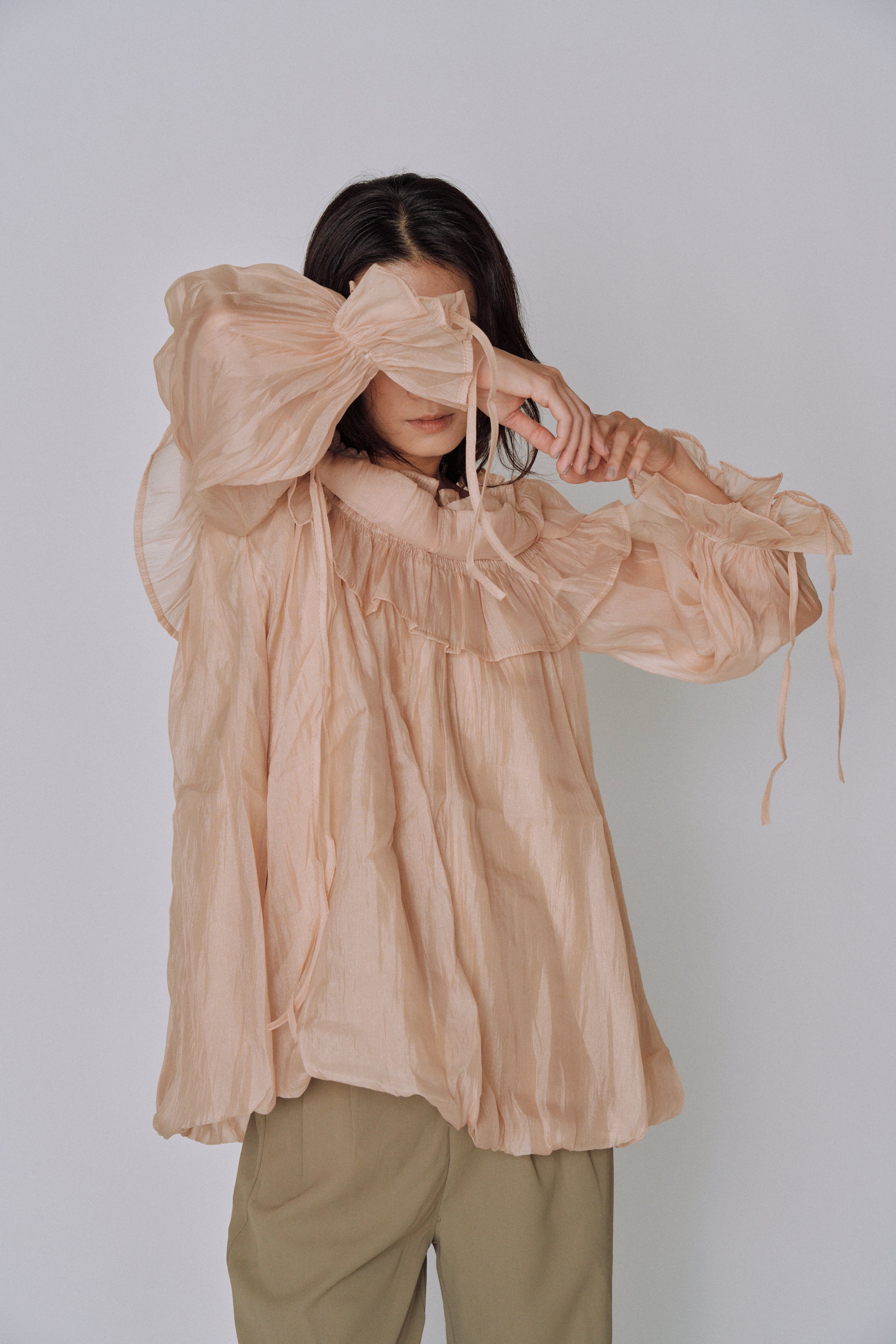 Cloud Ruffle Off-Shoulder Blouse