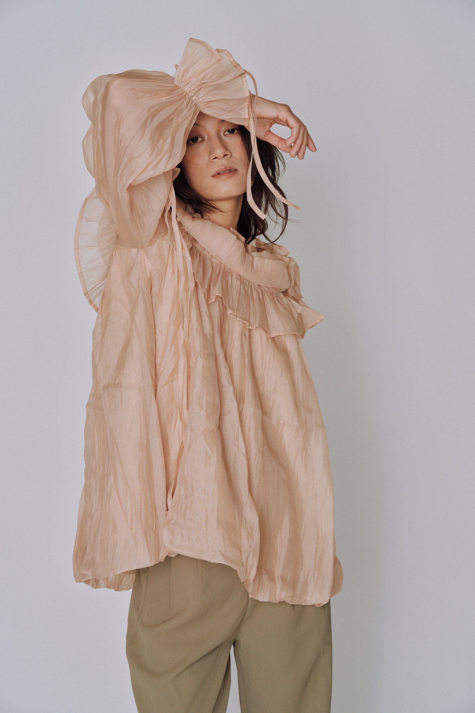 Cloud Ruffle Off-Shoulder Blouse