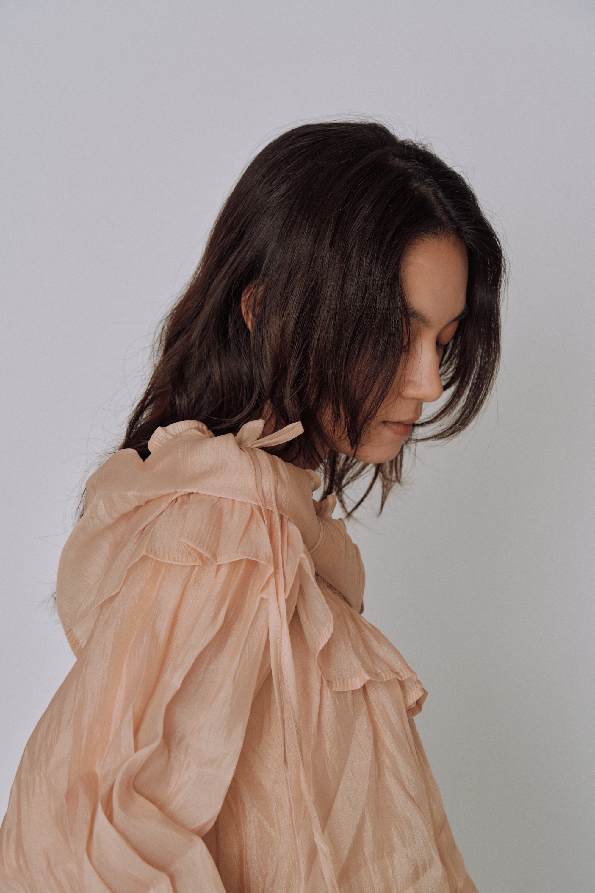 Cloud Ruffle Off-Shoulder Blouse
