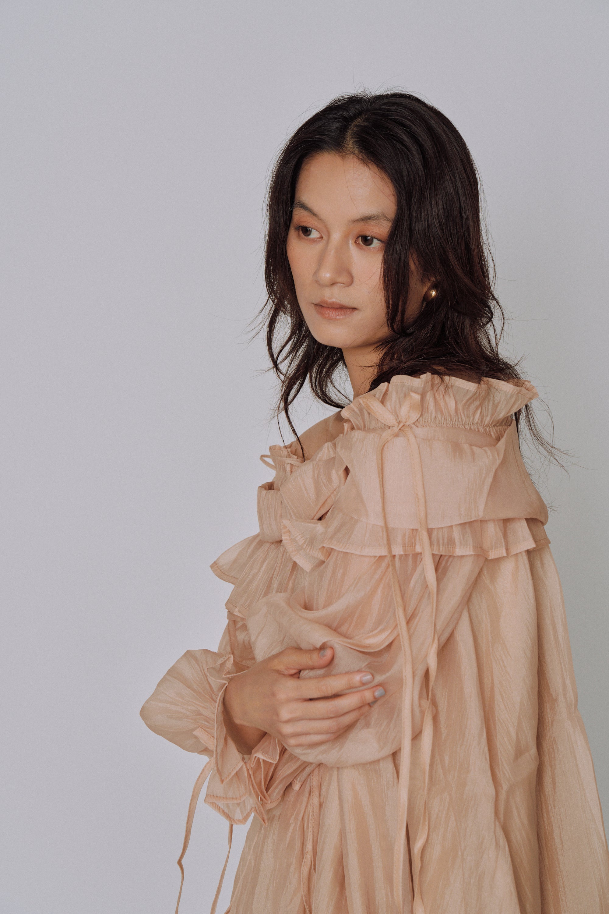 Cloud Ruffle Off-Shoulder Blouse