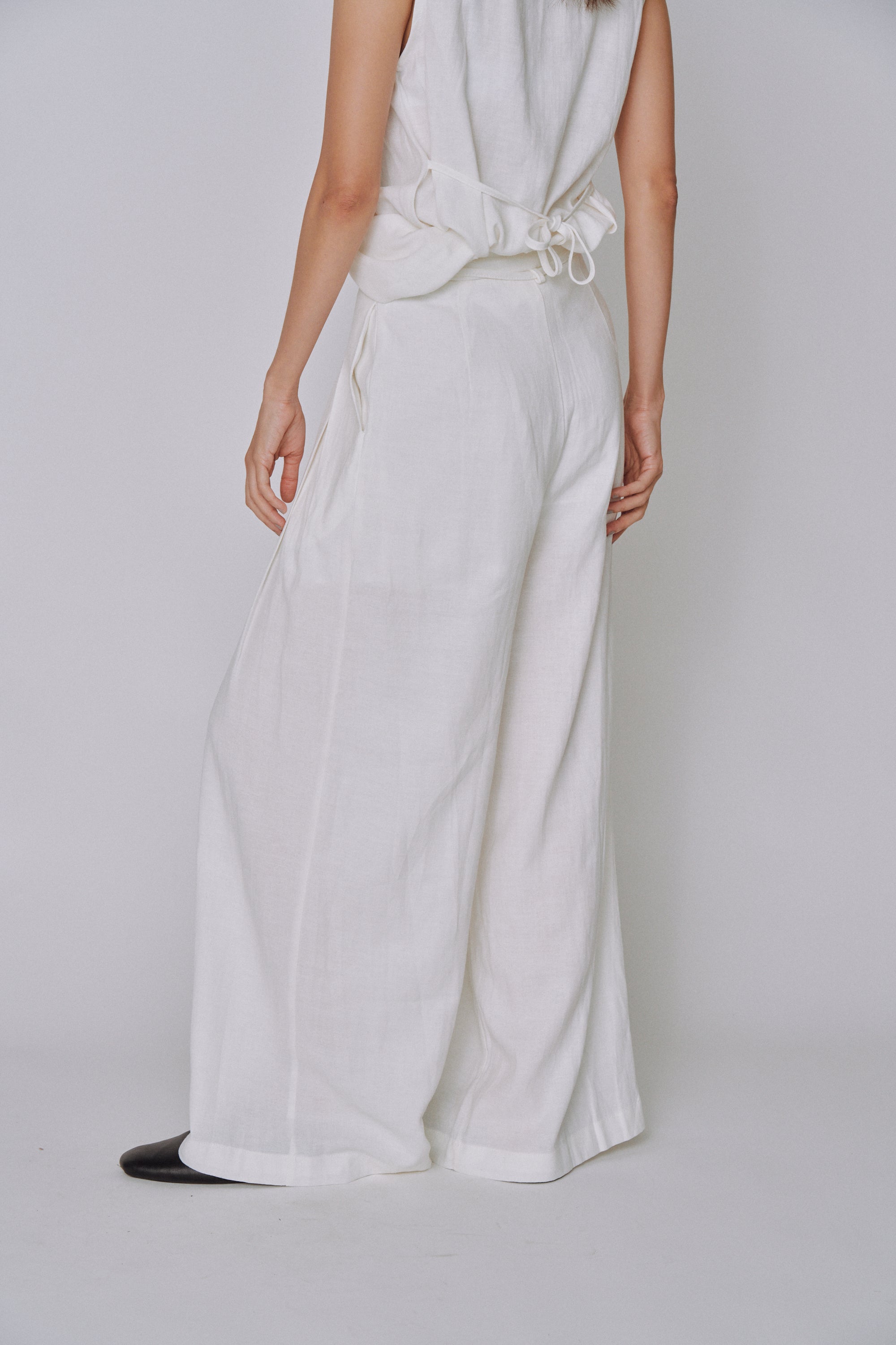 Twist Front Linen Set