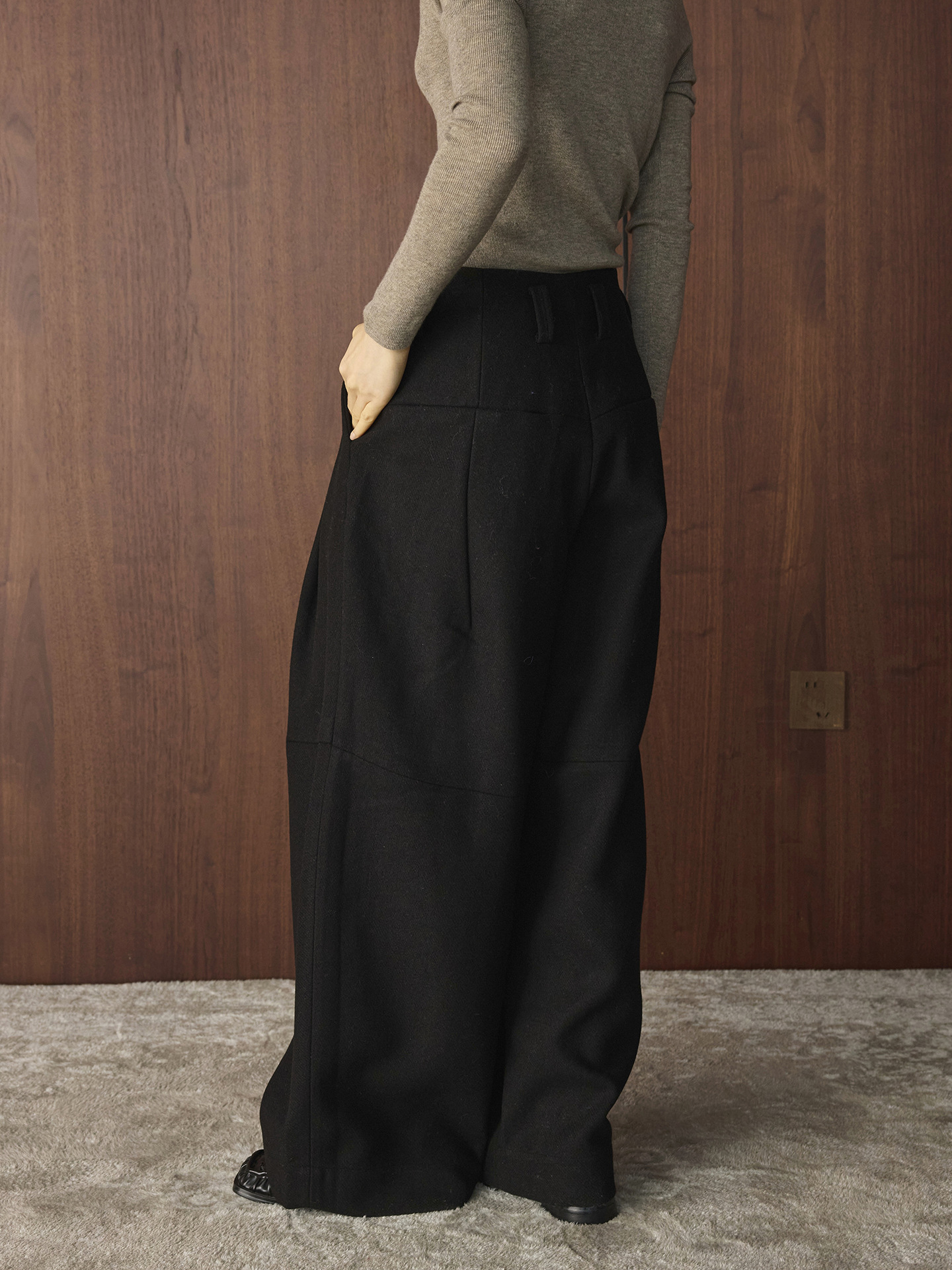 Architectural Wool Wide Pants