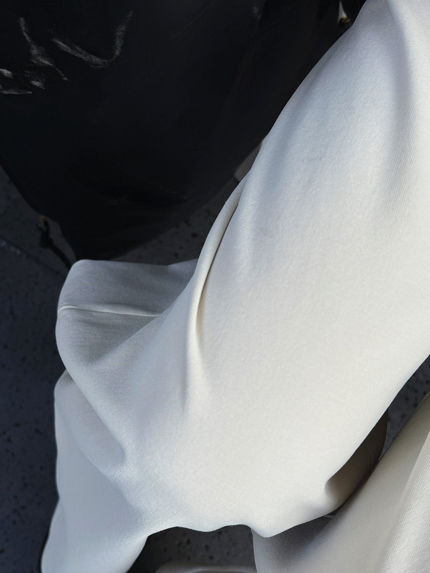 Smooth Drape Pants