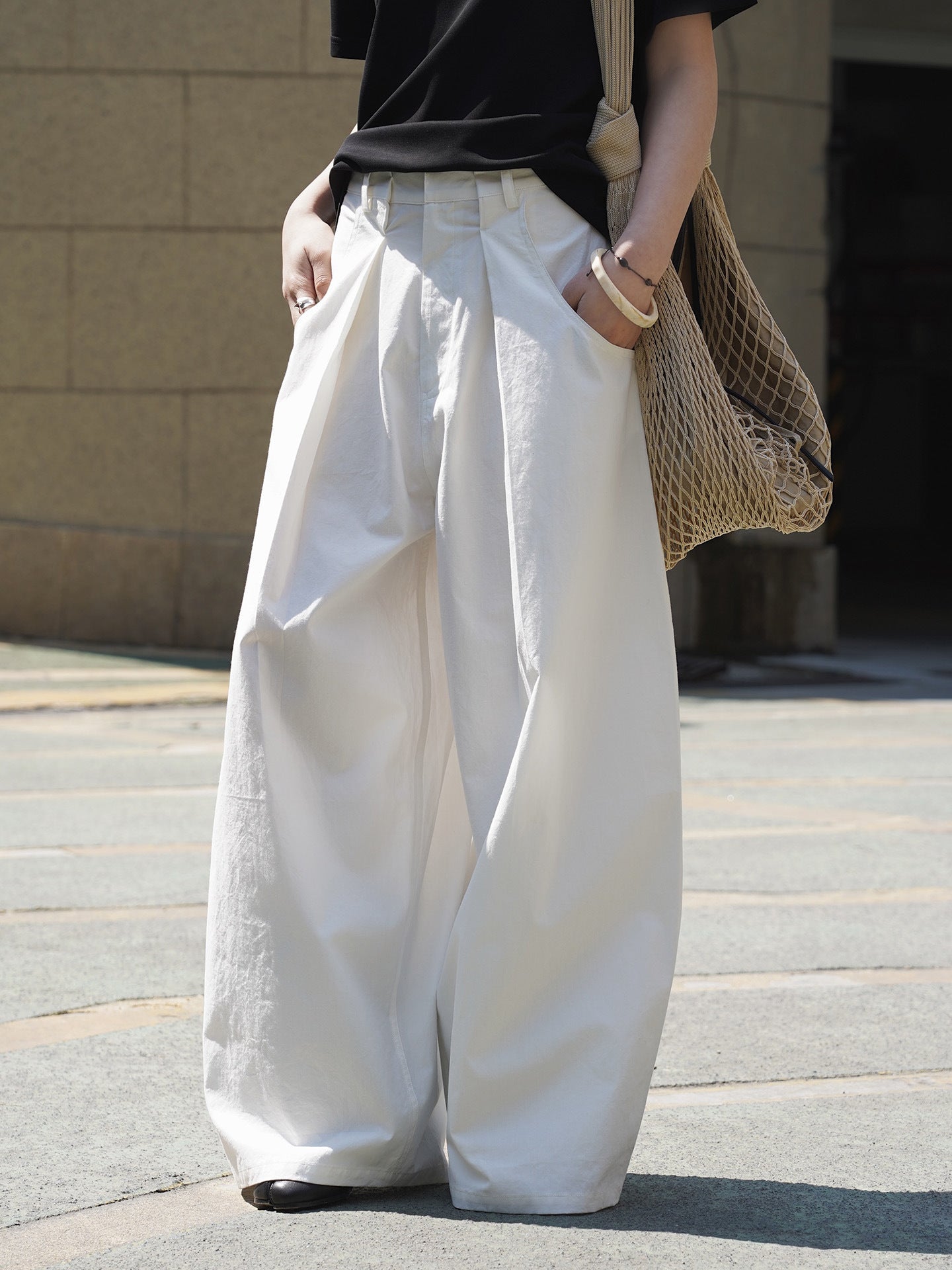 Ultra Wide High-Waist Tuck Pants