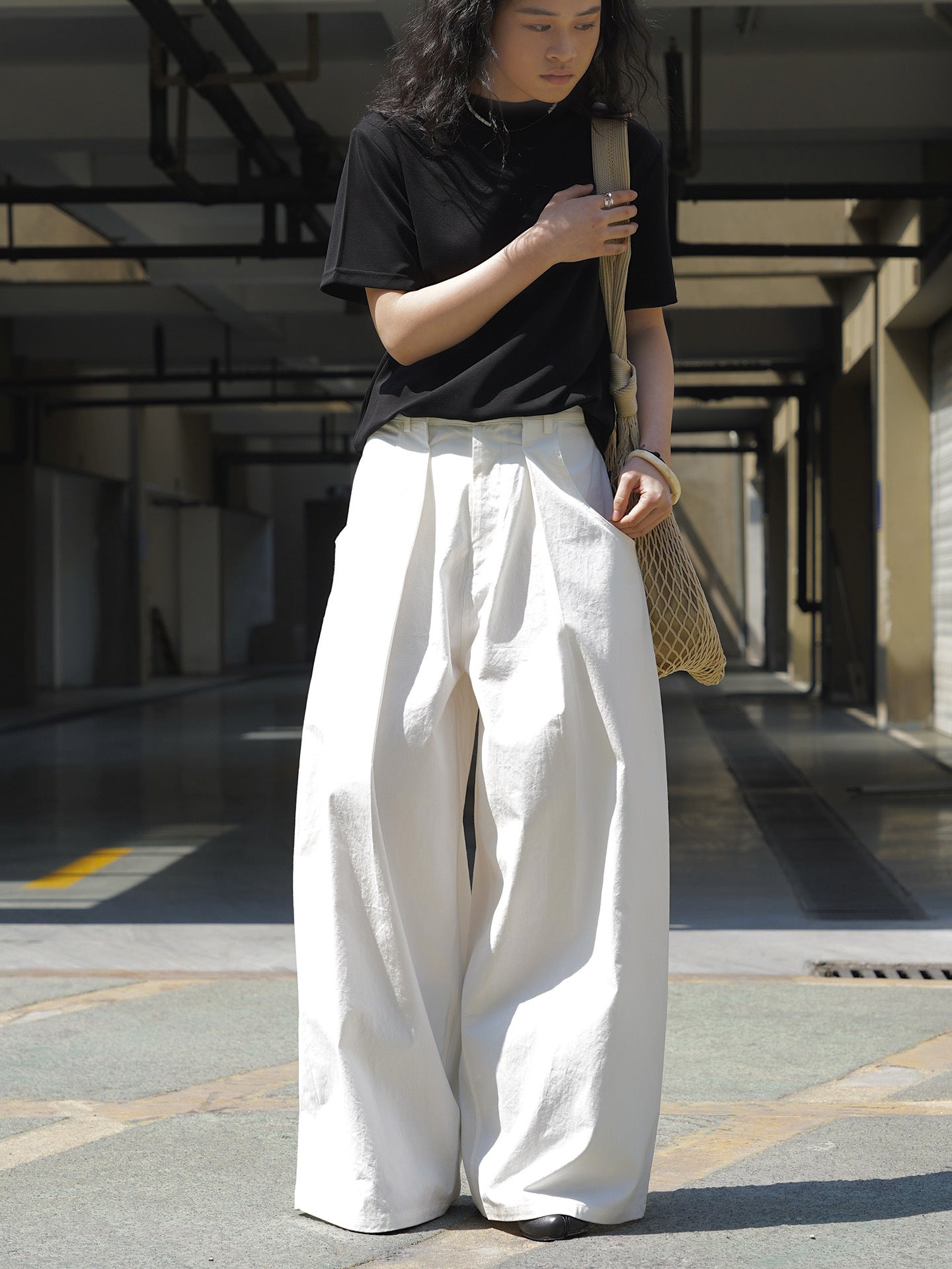 Ultra Wide High-Waist Tuck Pants