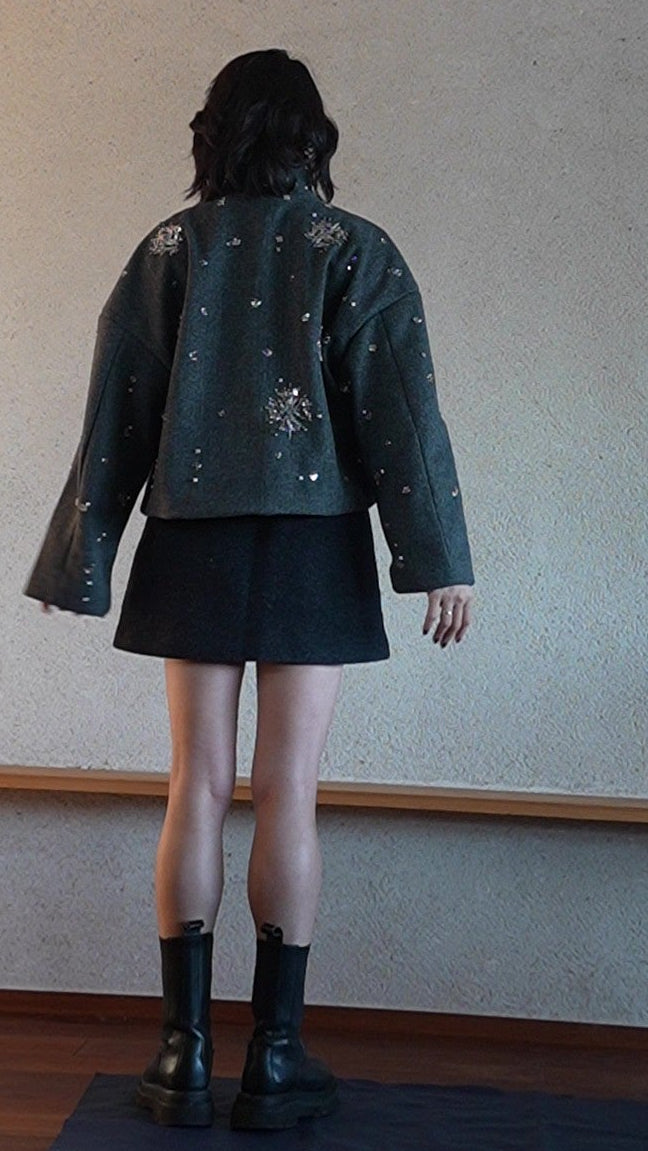 Beaded wool short jacket