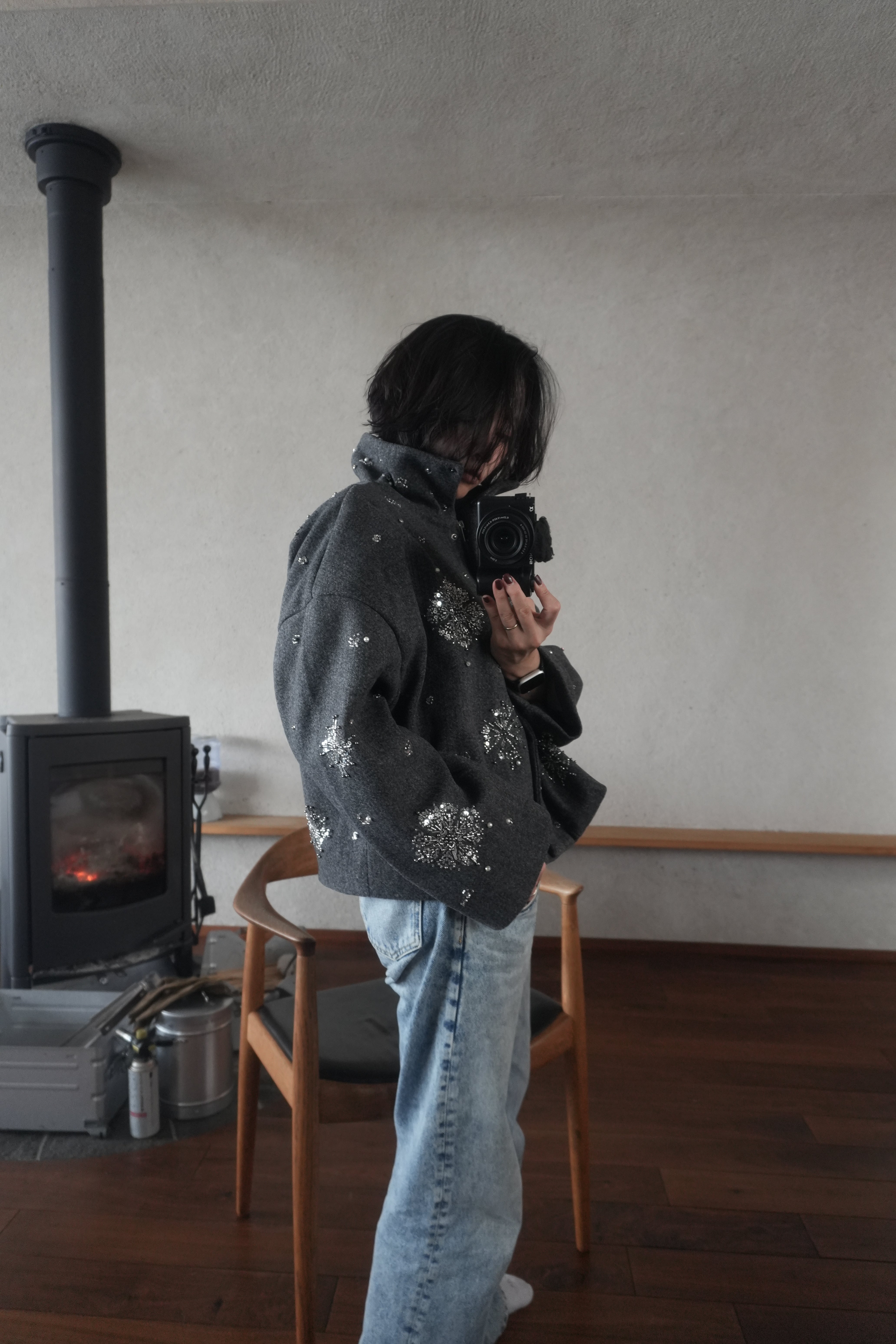Beaded wool short jacket