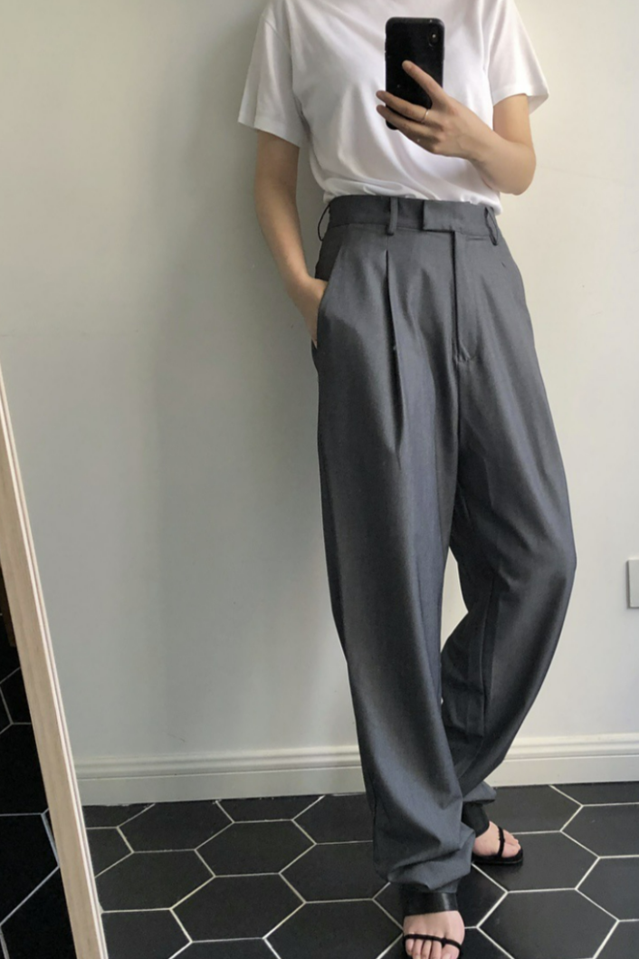Gray tailored pants