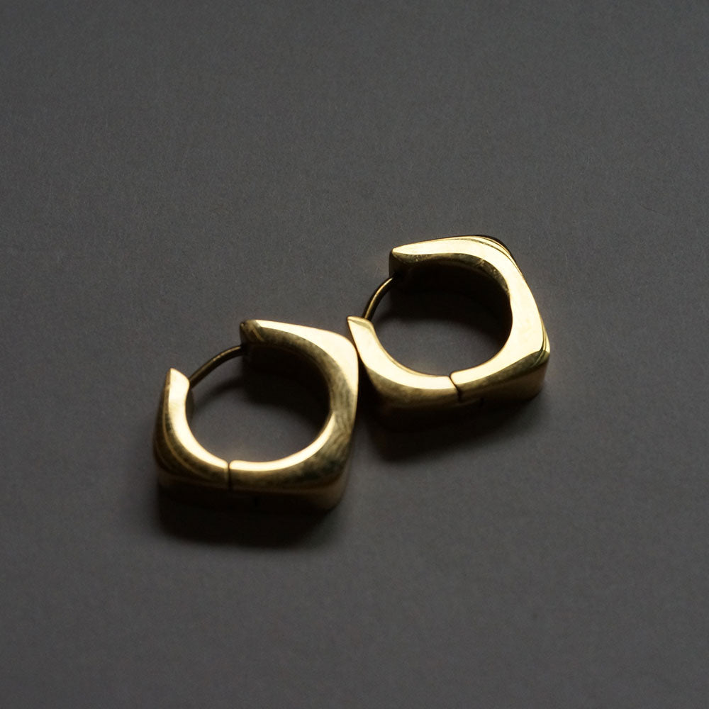 Square pierce