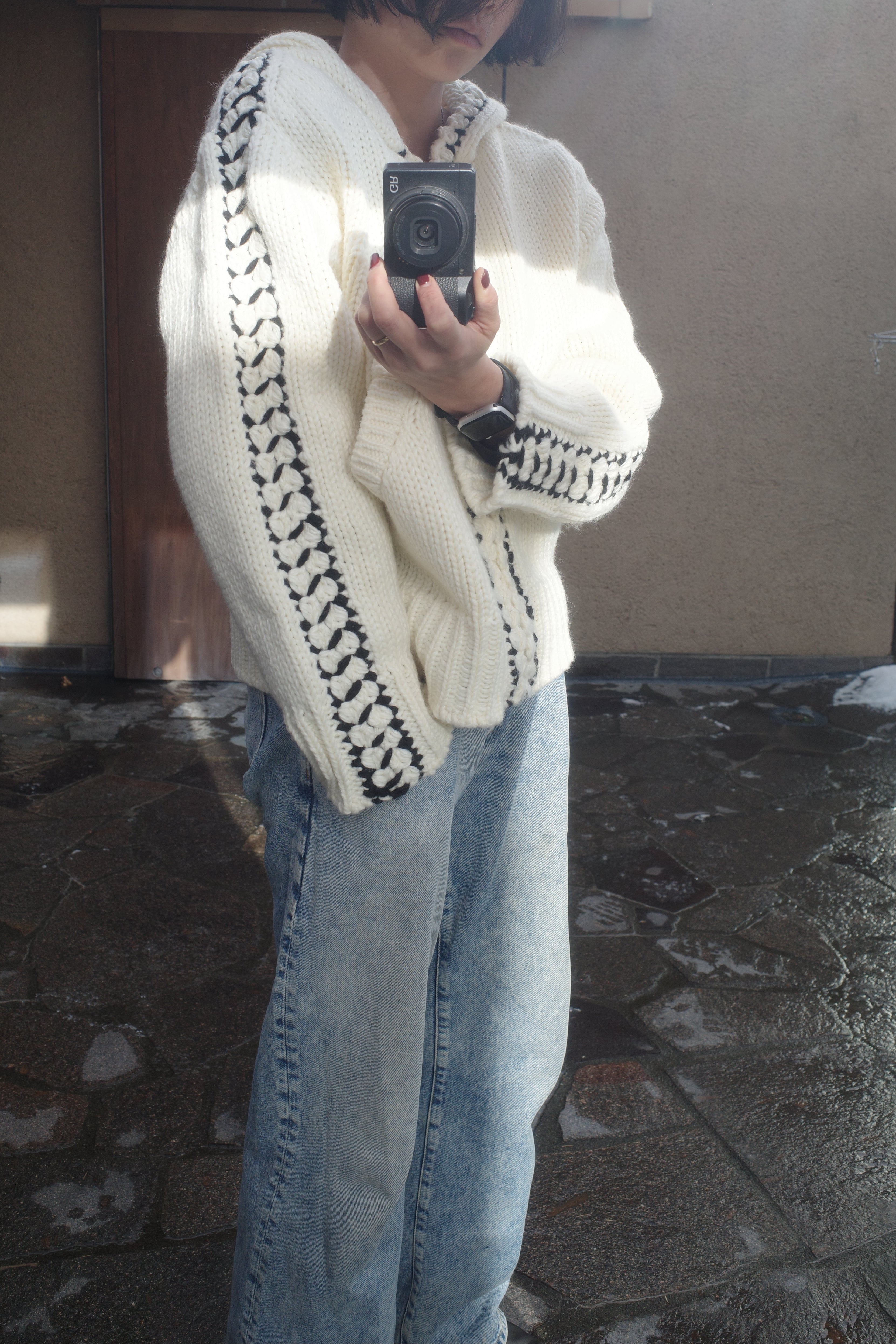 Cozy stich hood knit