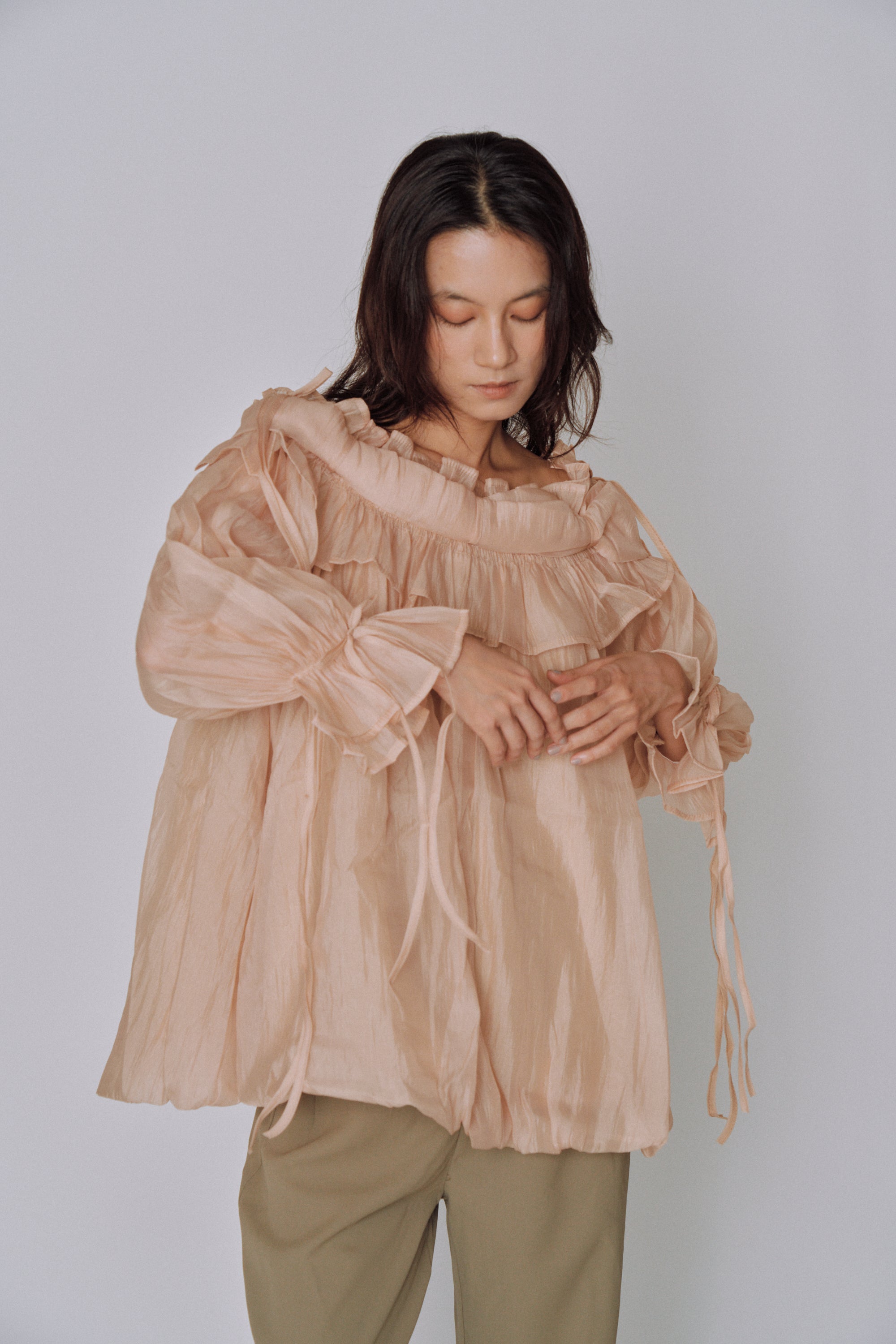 Cloud Ruffle Off-Shoulder Blouse