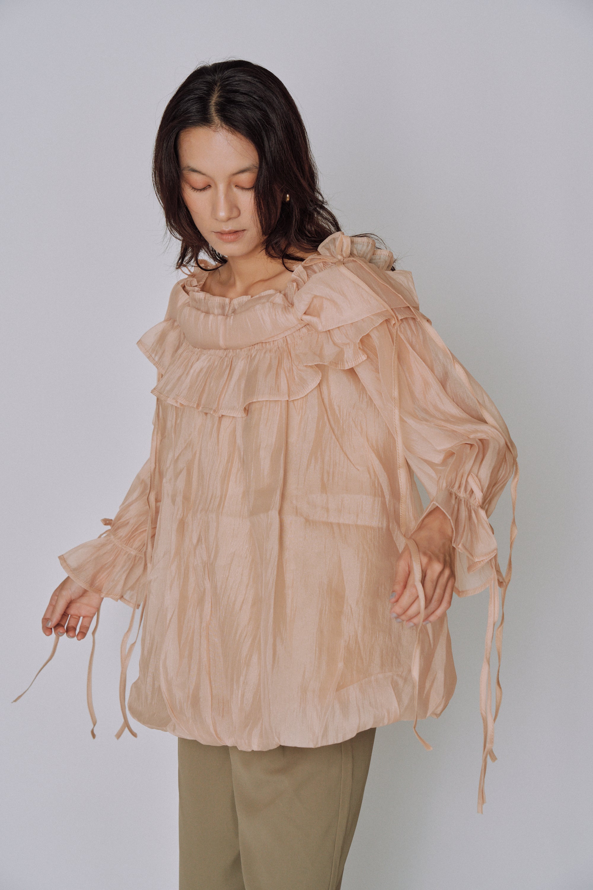Cloud Ruffle Off-Shoulder Blouse