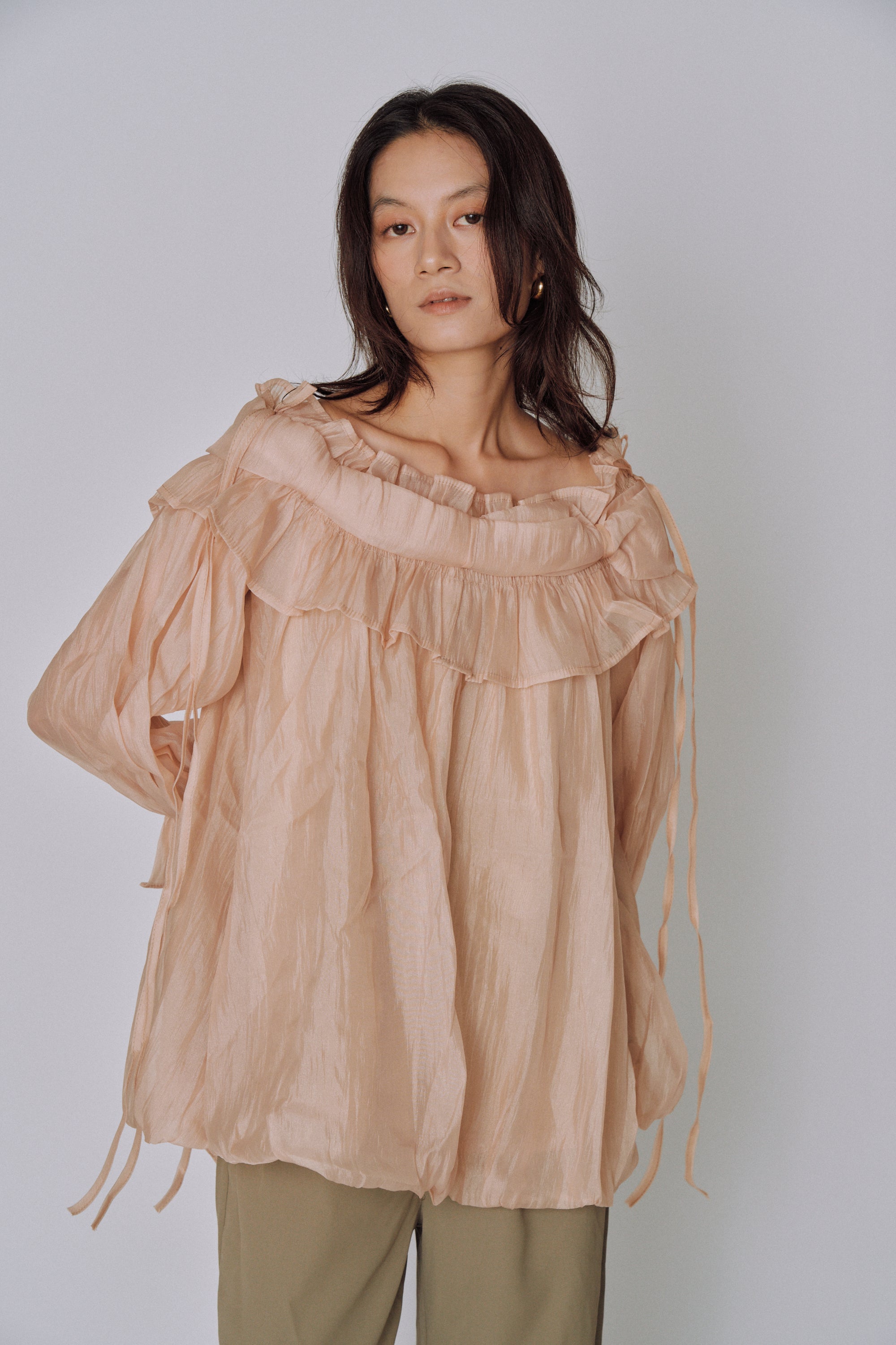 Cloud Ruffle Off-Shoulder Blouse