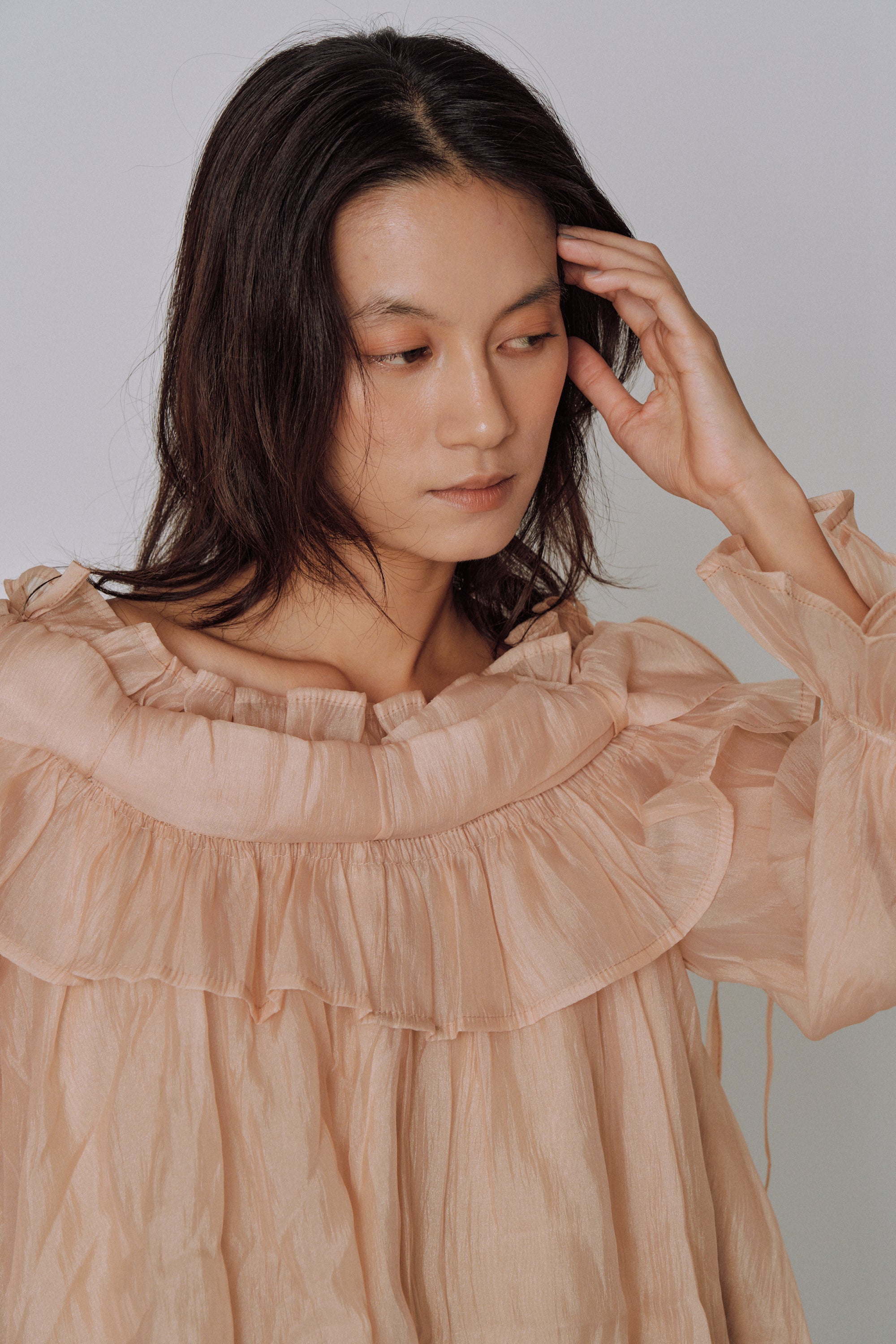 Cloud Ruffle Off-Shoulder Blouse