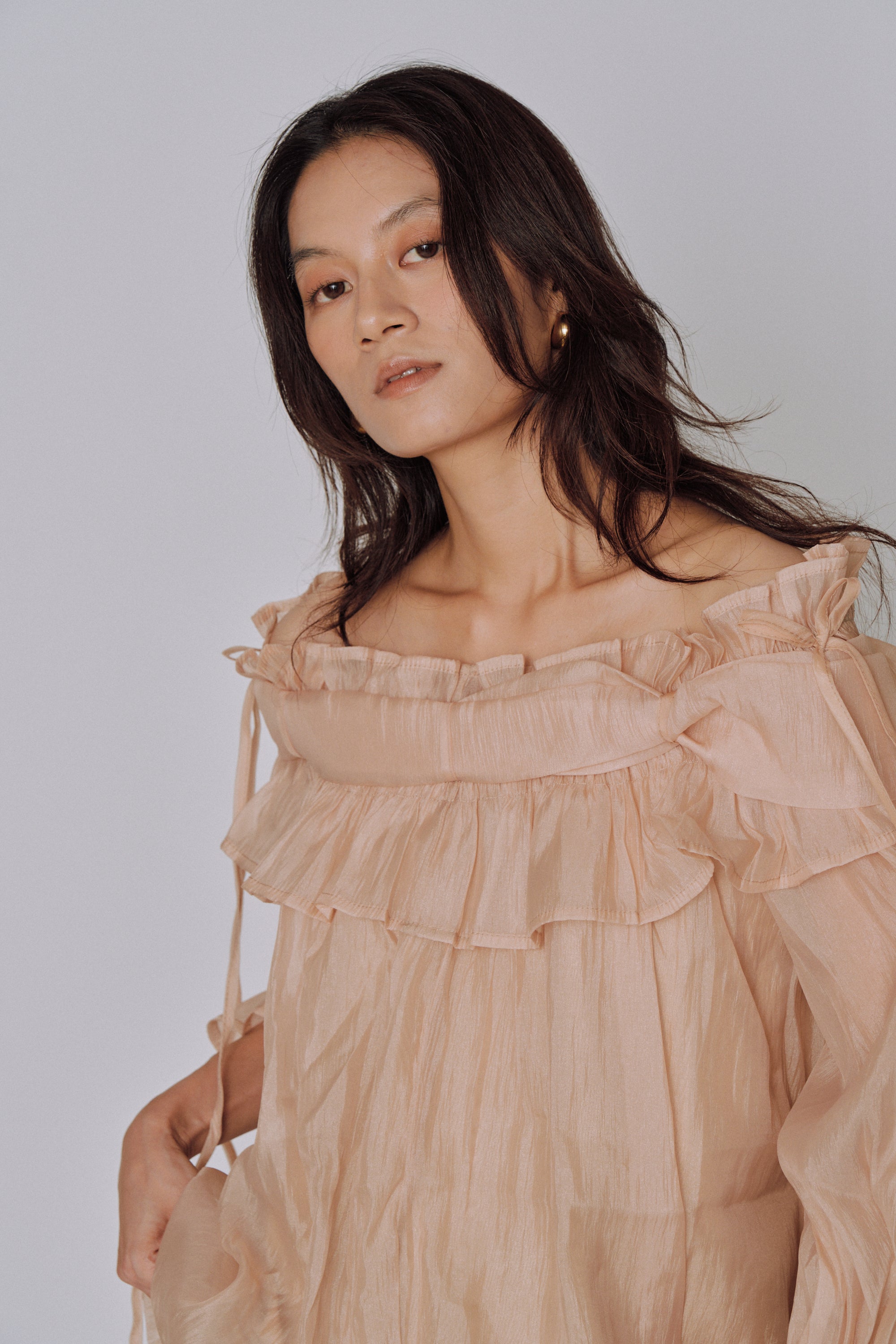 Cloud Ruffle Off-Shoulder Blouse