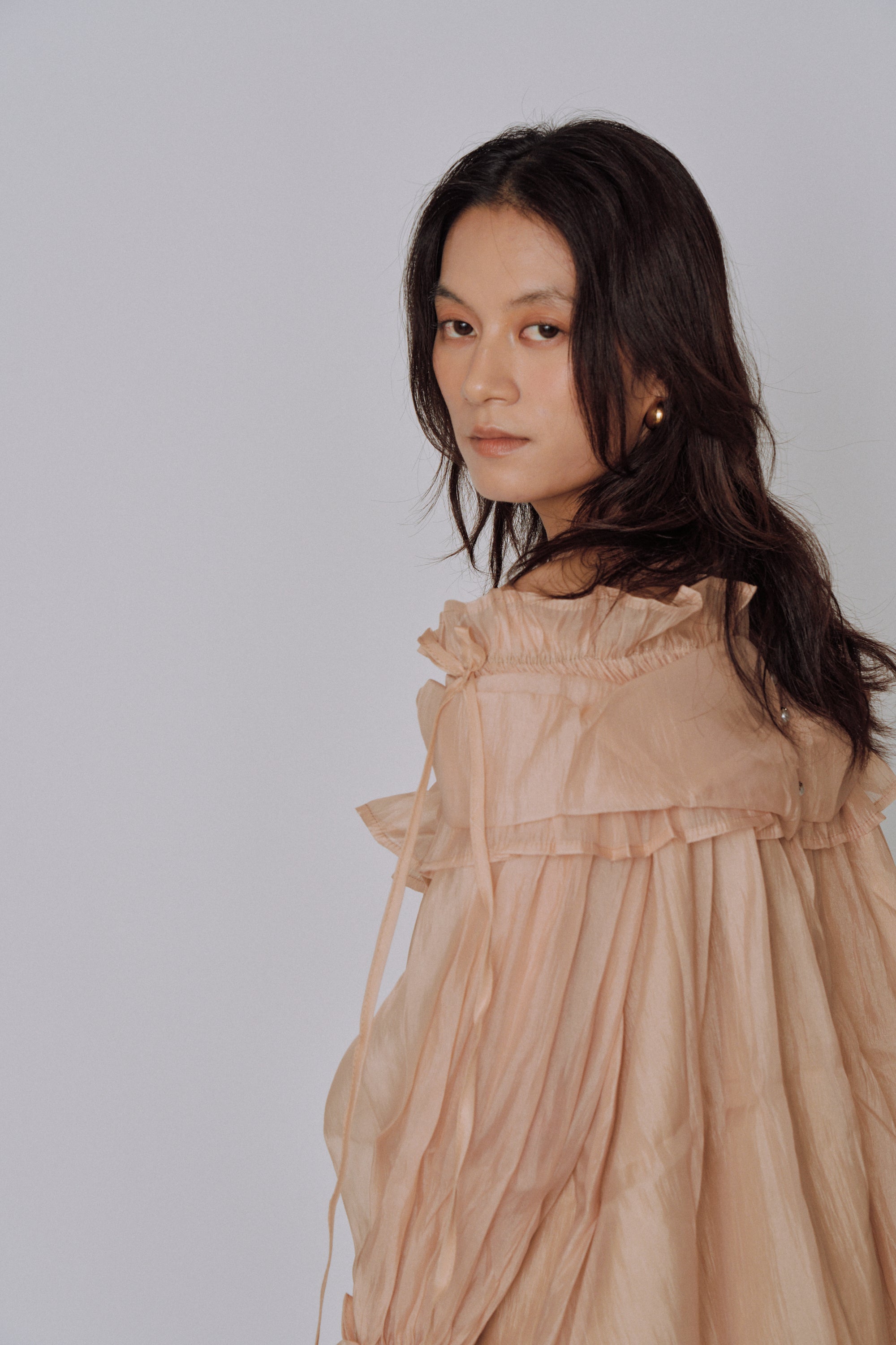 Cloud Ruffle Off-Shoulder Blouse
