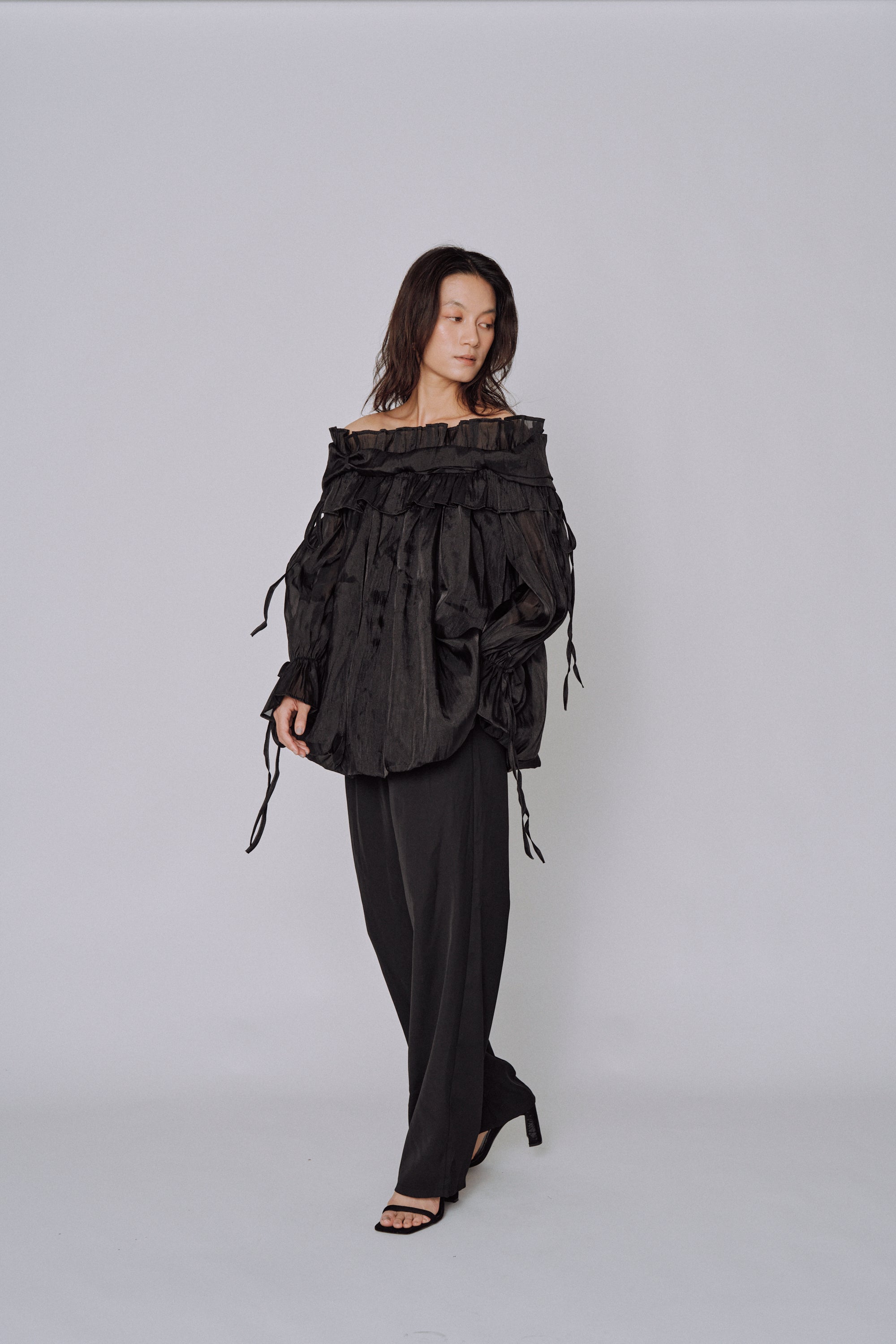Cloud Ruffle Off-Shoulder Blouse