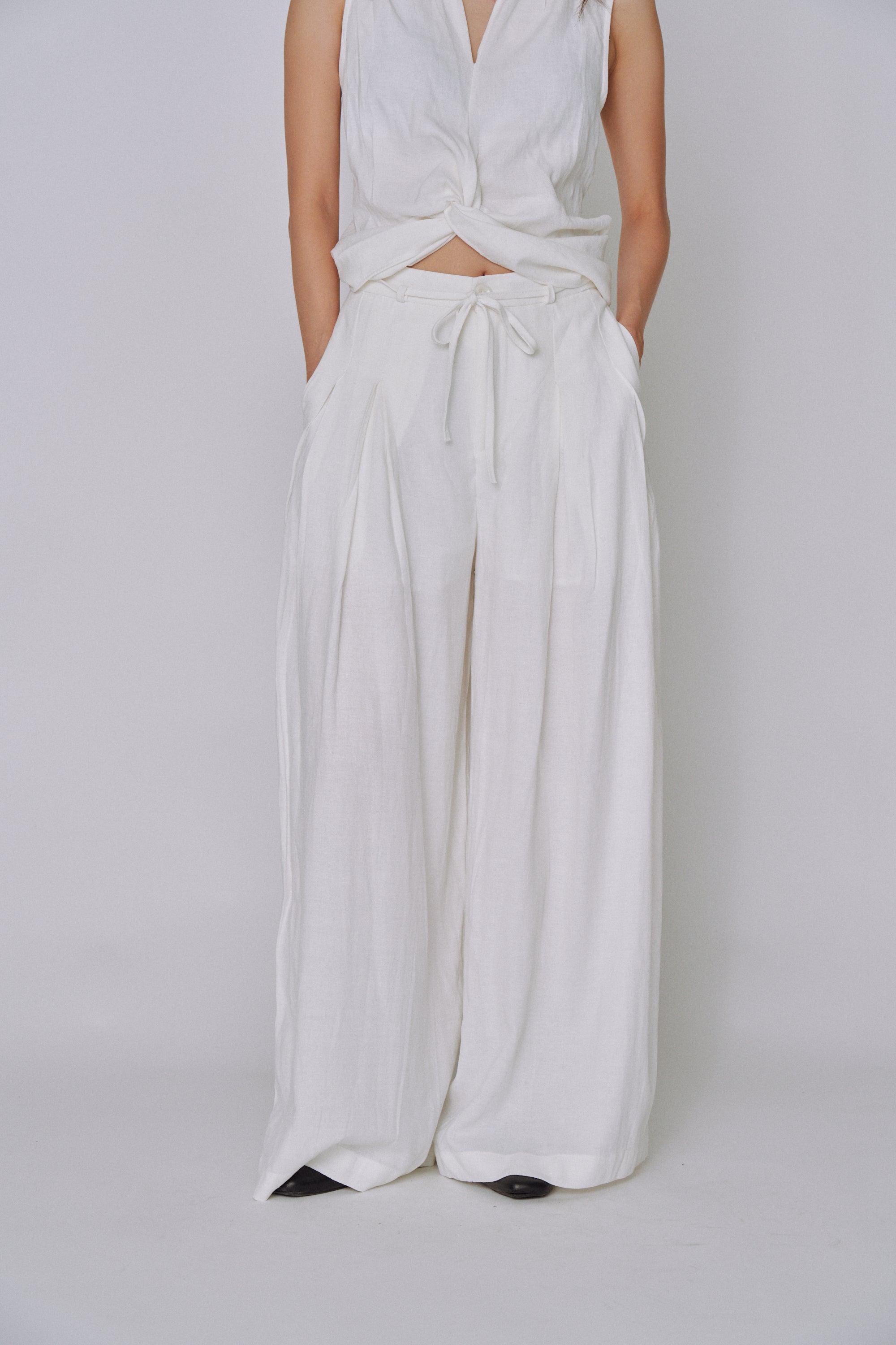 Twist Front Linen Set