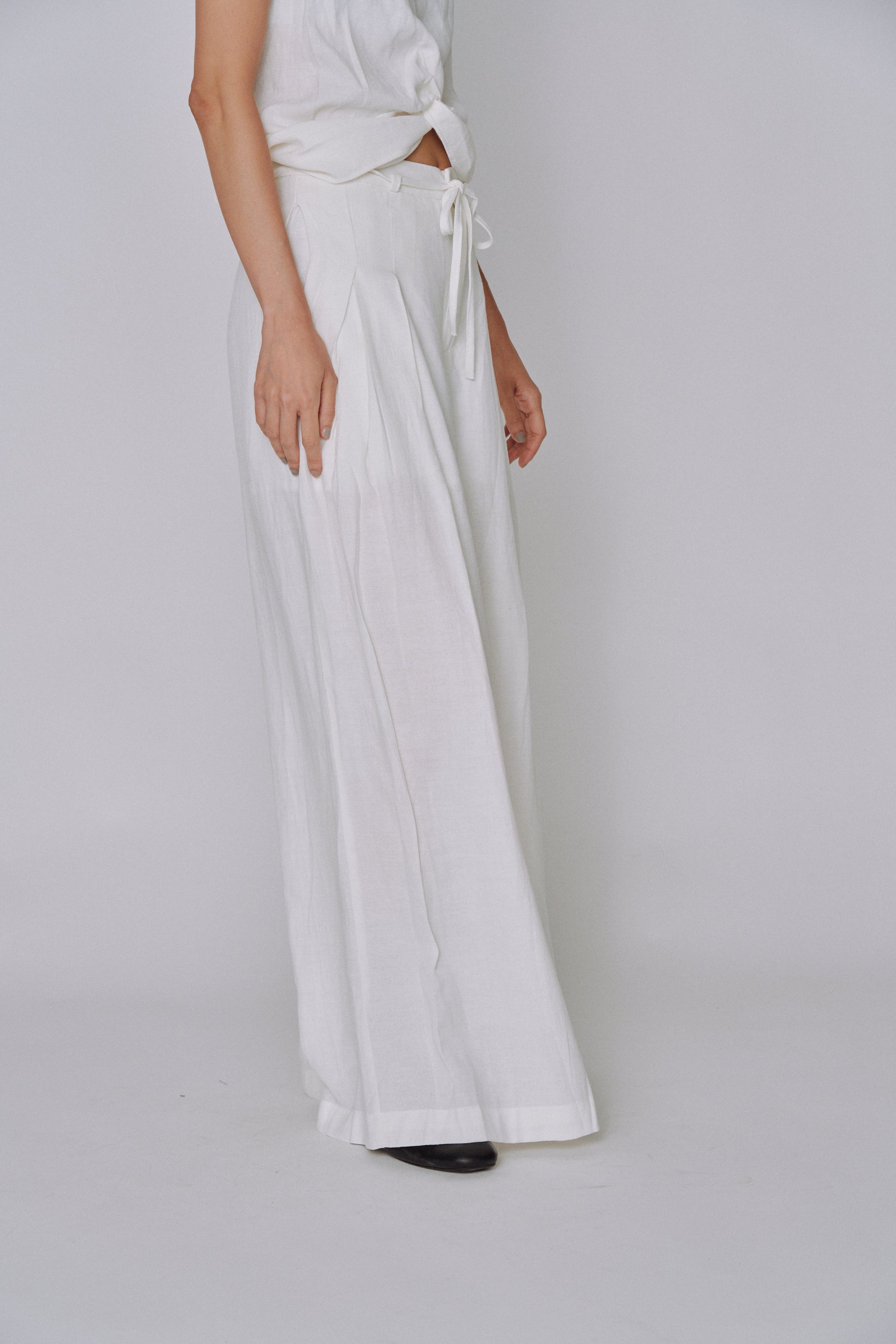 Twist Front Linen Set
