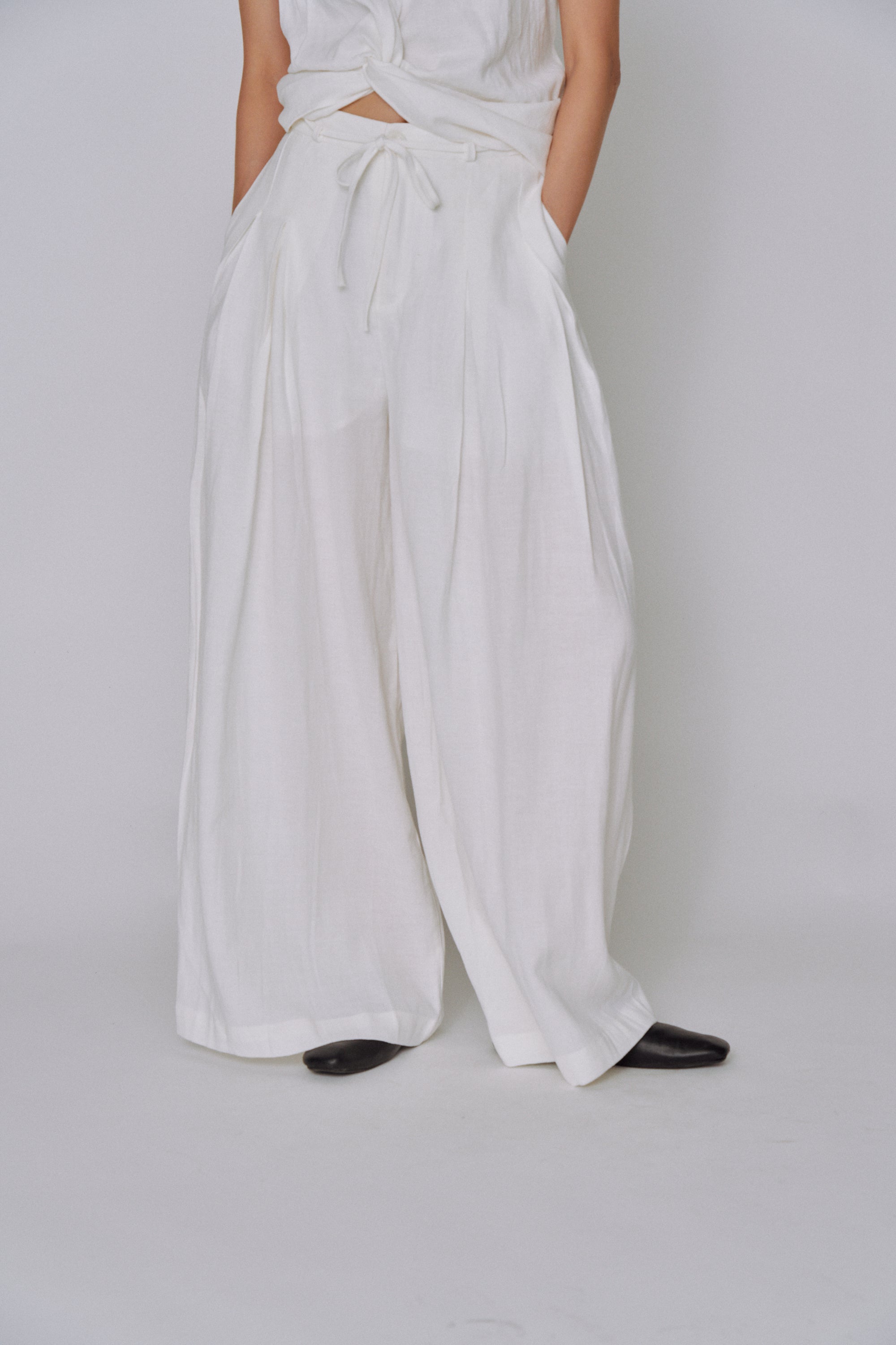 Twist Front Linen Set