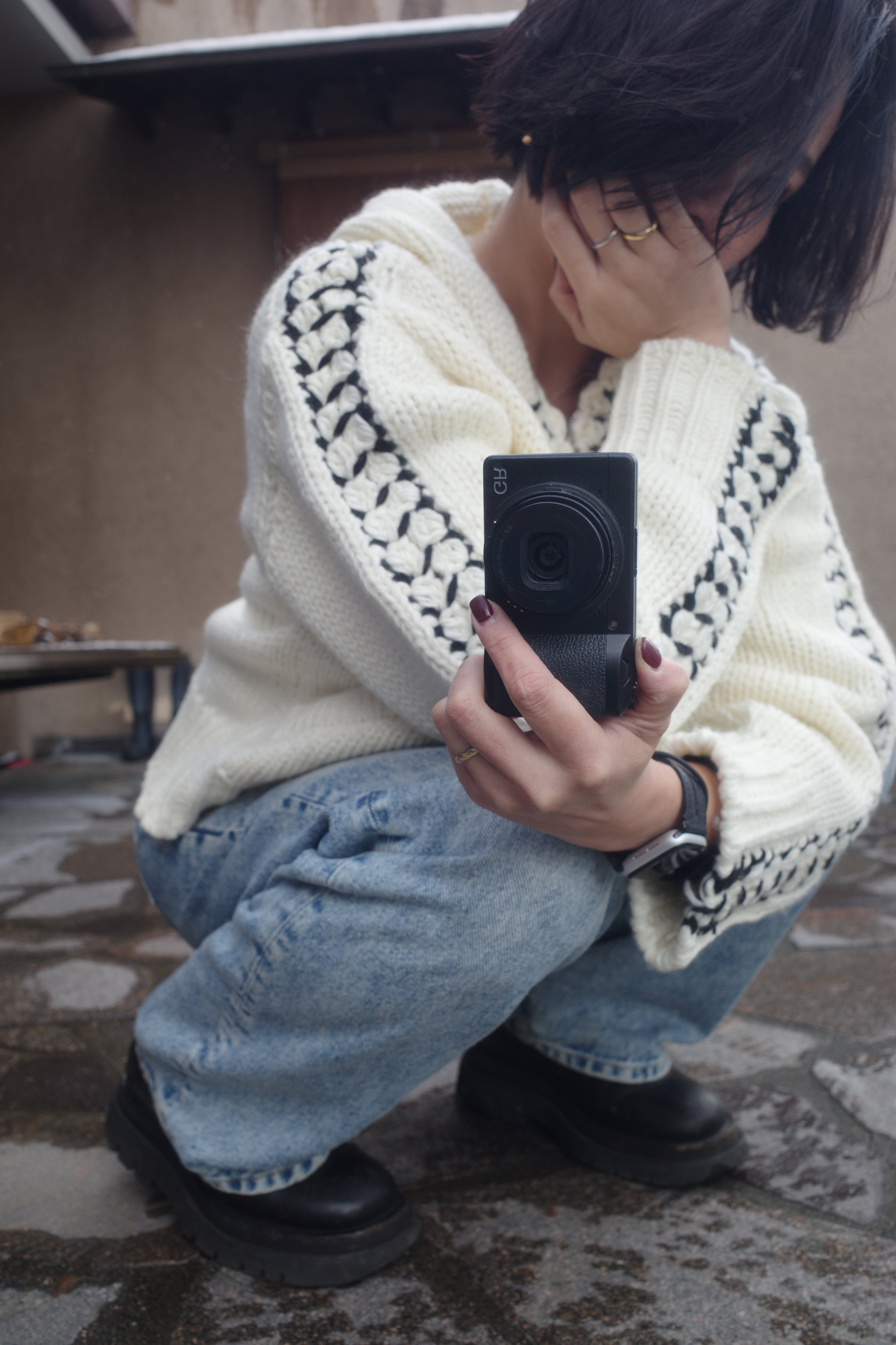 Cozy stich hood knit