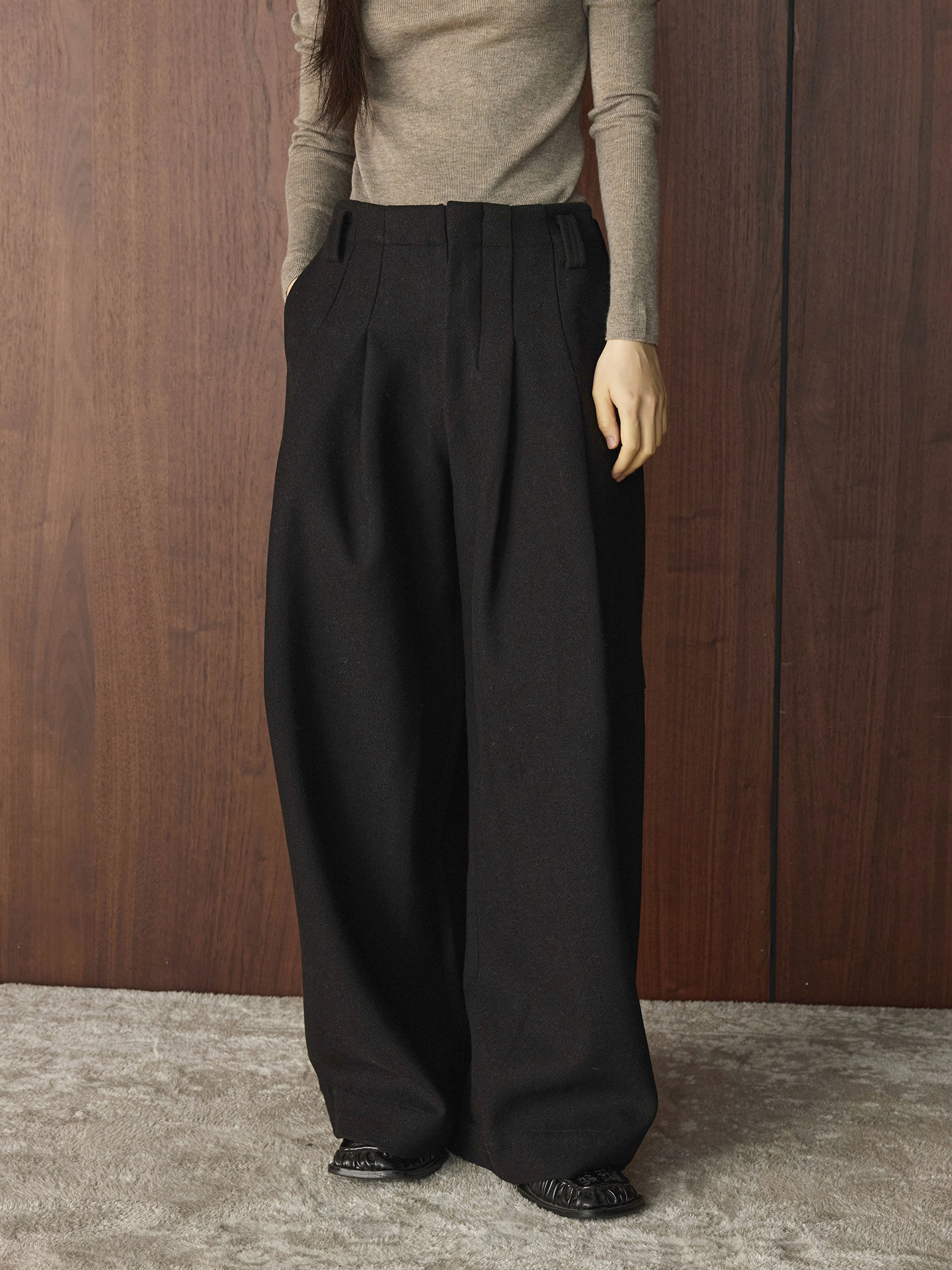 Architectural Wool Wide Pants