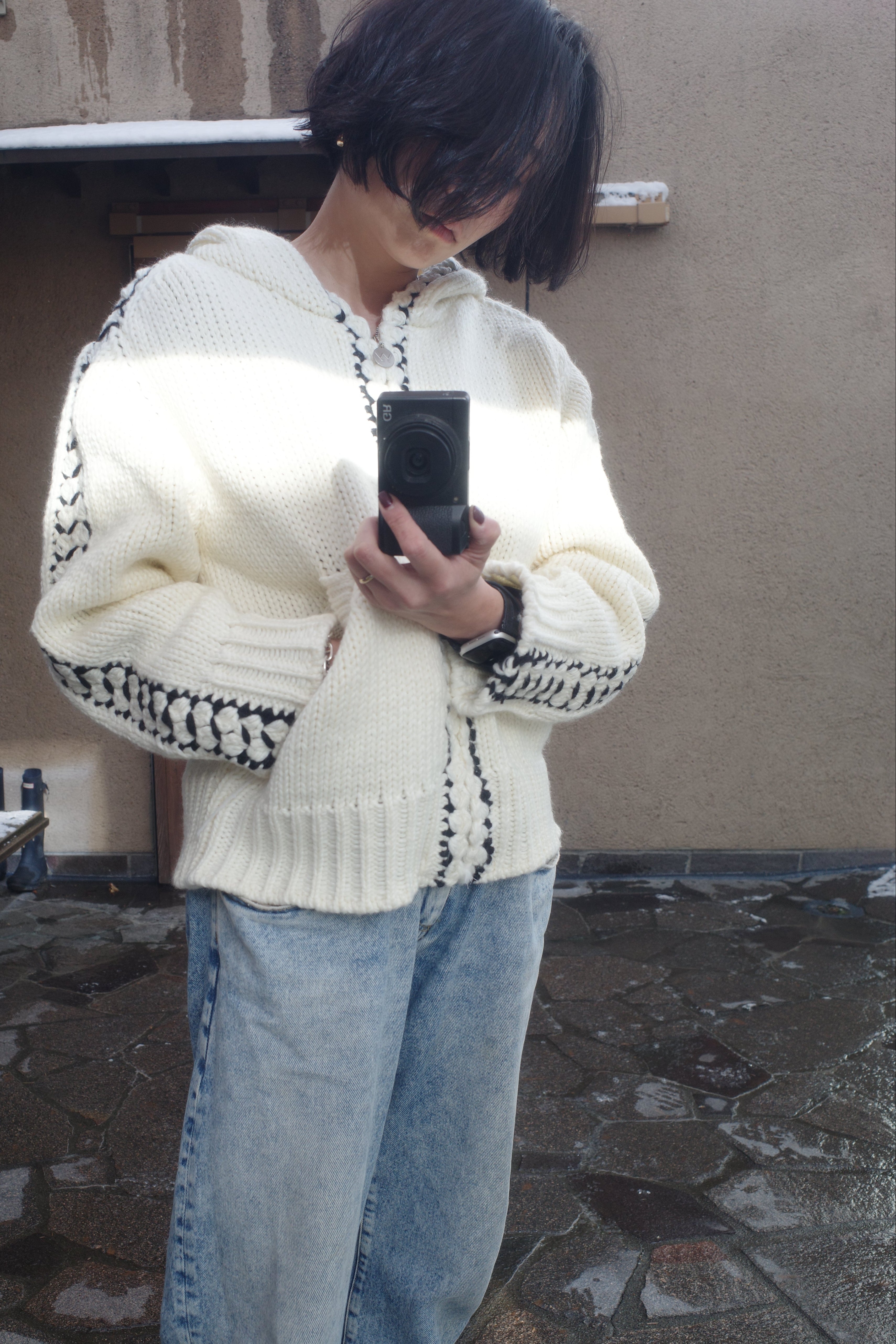 Cozy stich hood knit