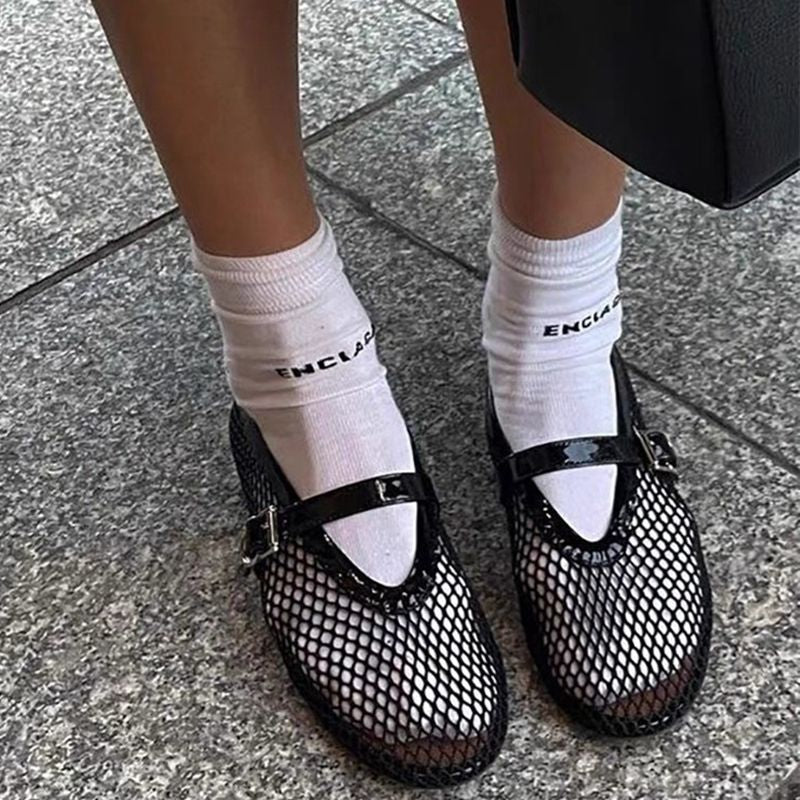 Lattice Buckle Flats