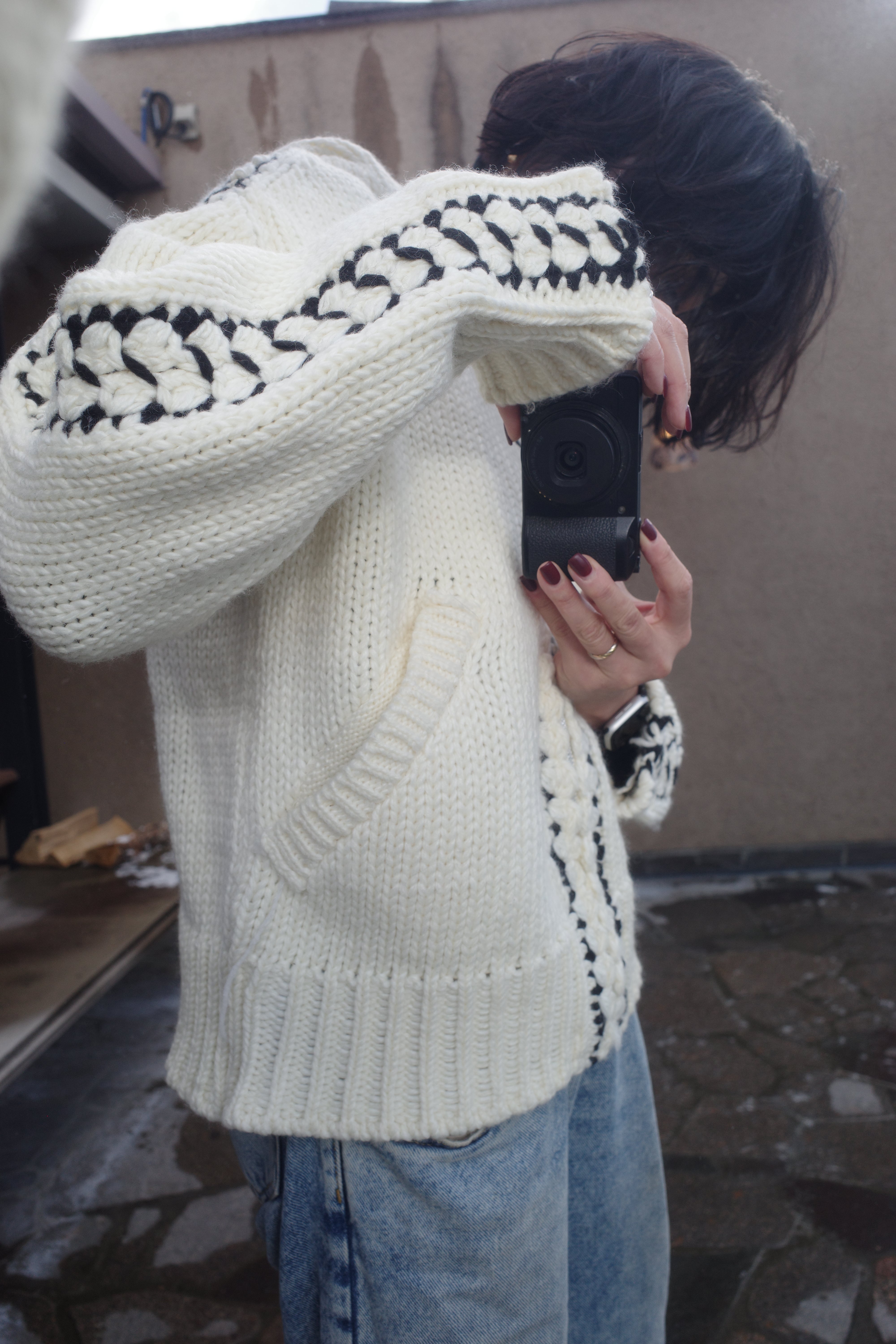 Cozy stich hood knit
