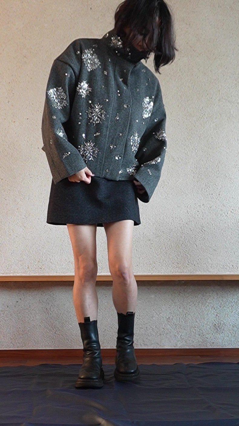 Beaded wool short jacket