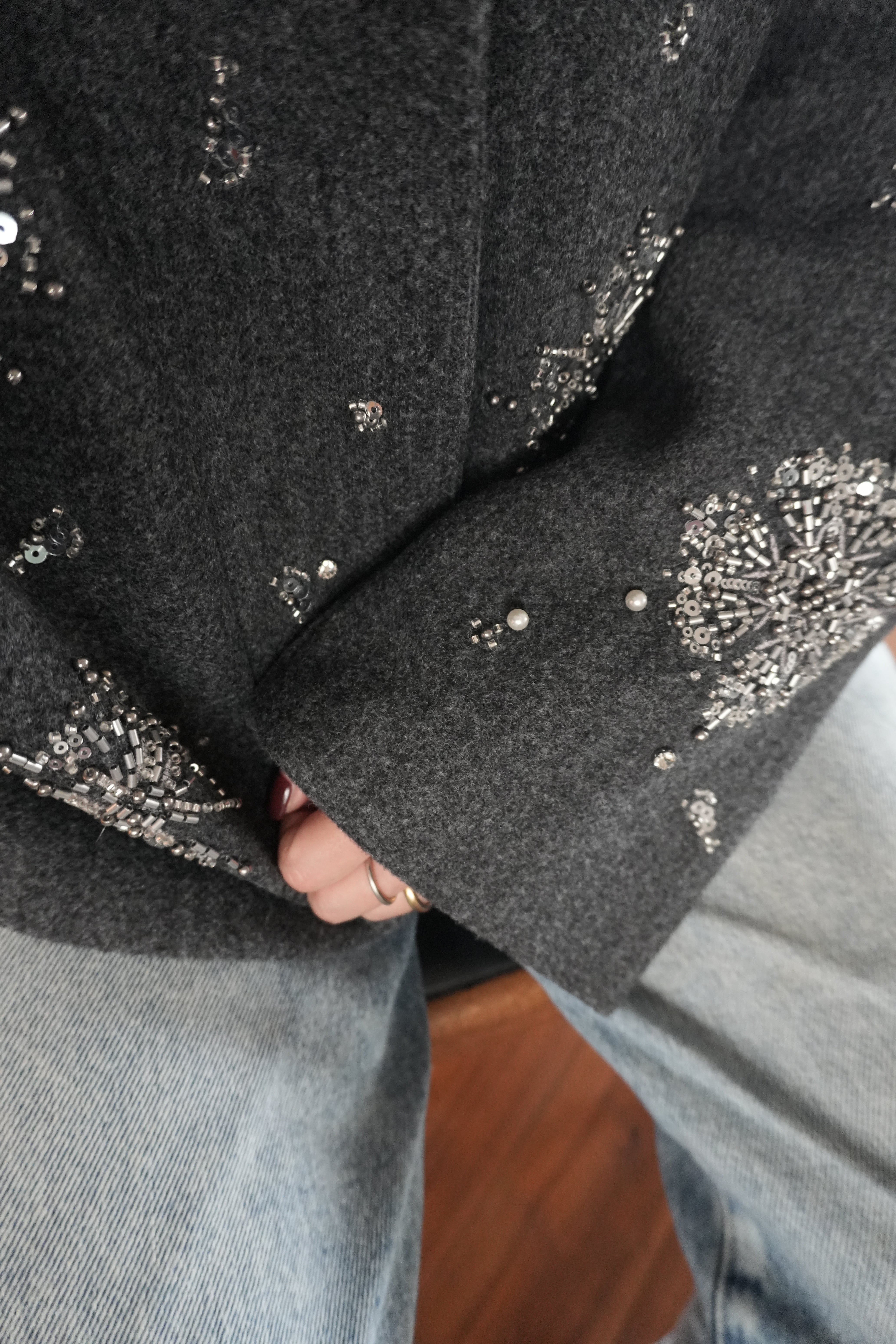 Beaded wool short jacket