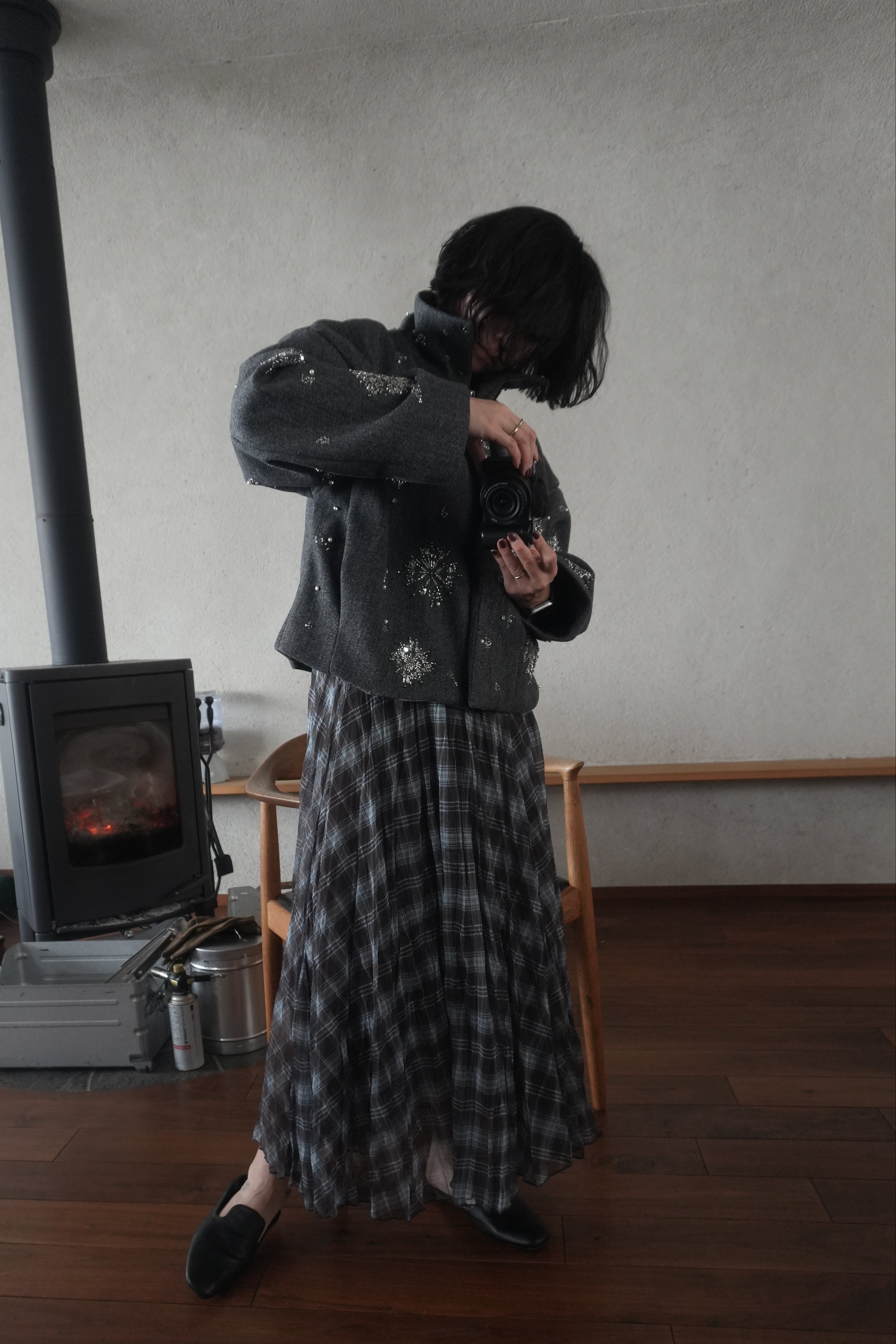 Beaded wool short jacket