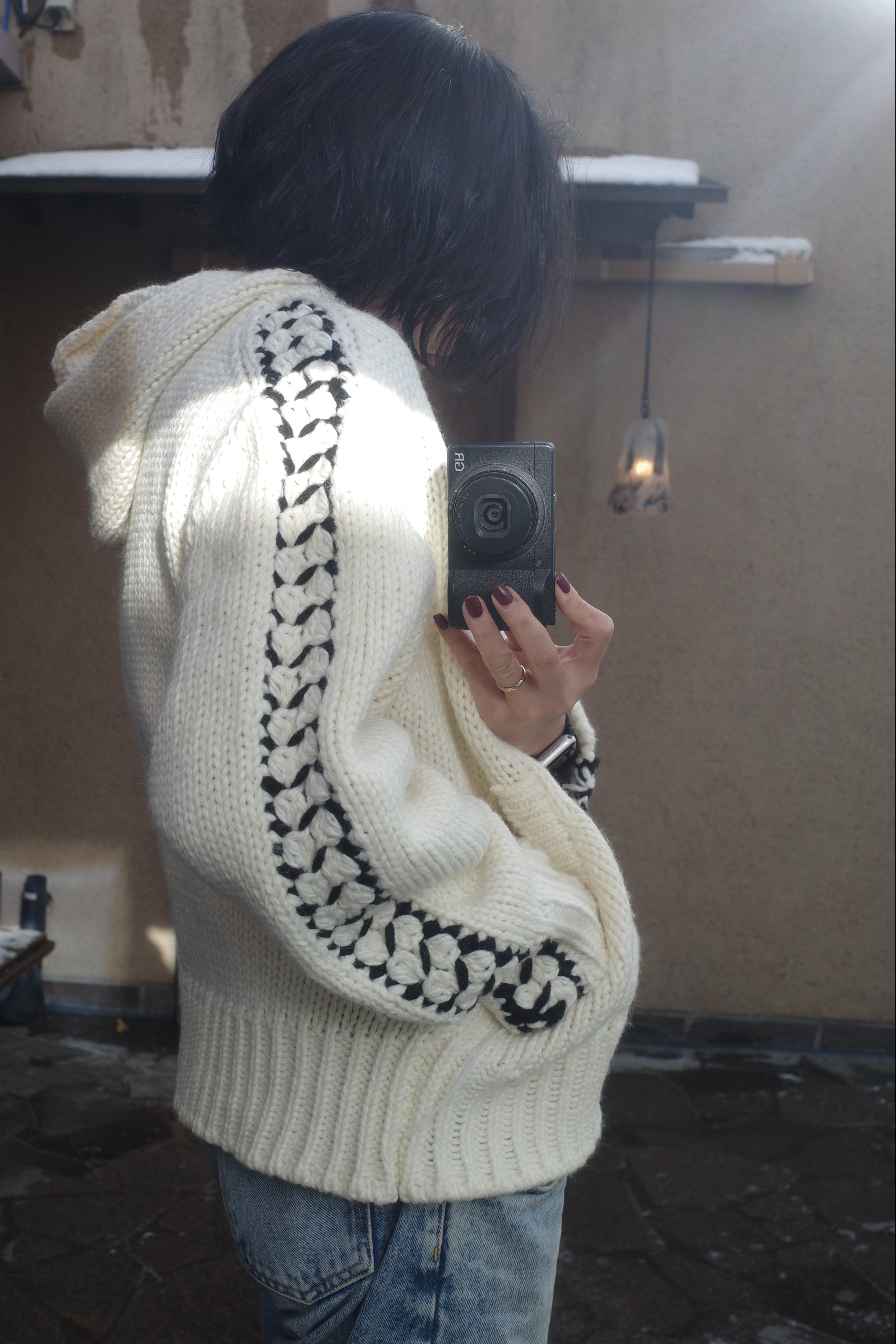 Cozy stich hood knit