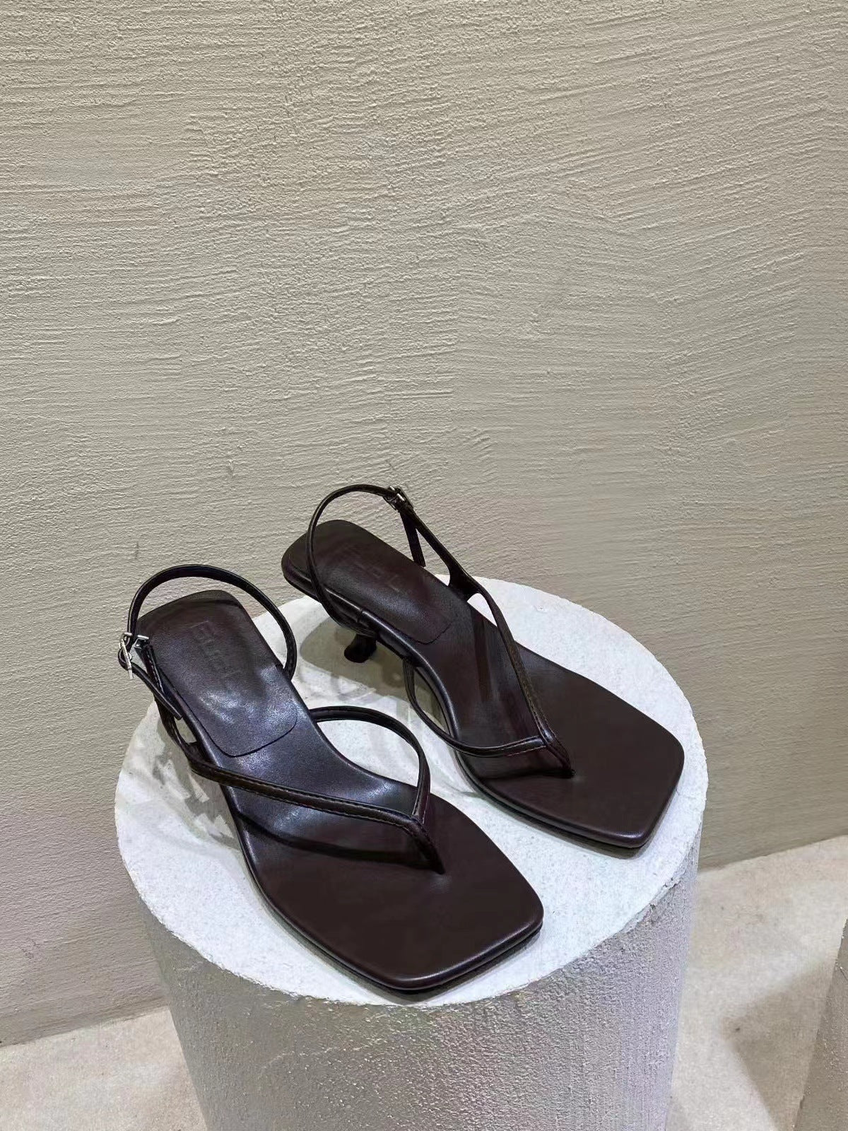 thong sandal