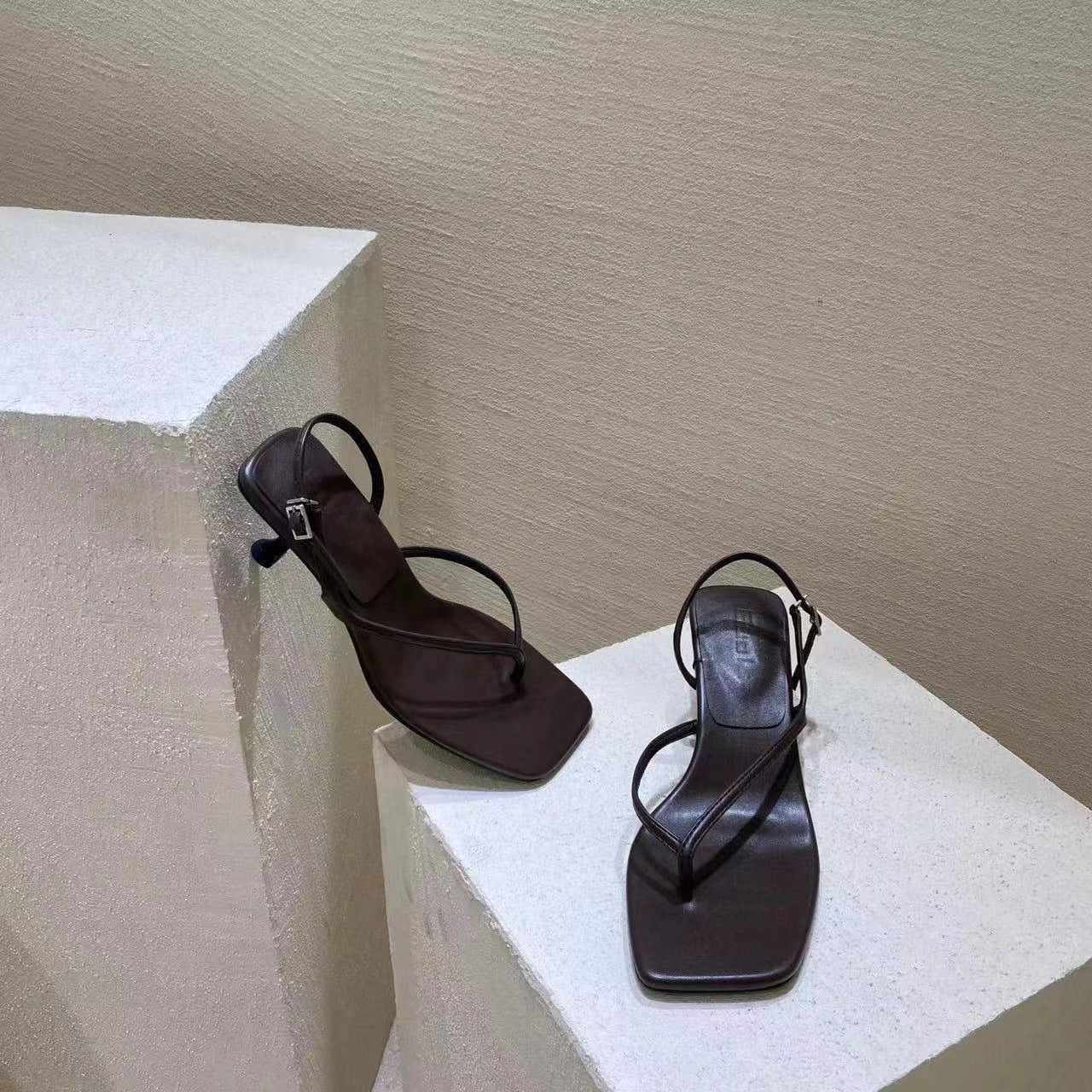 thong sandal
