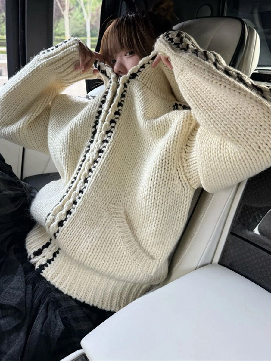 Cozy stich hood knit