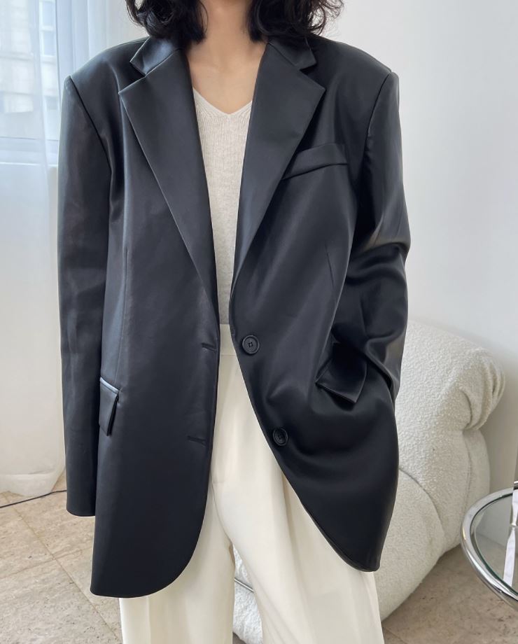 Solid vegan leather jacket 