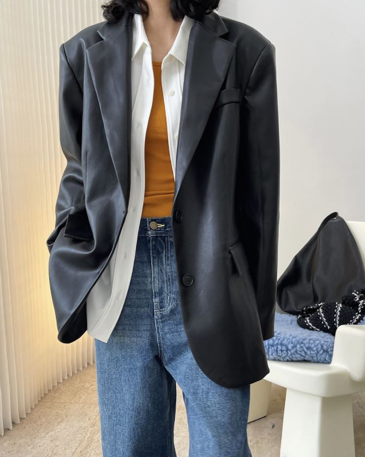 Solid vegan leather jacket 
