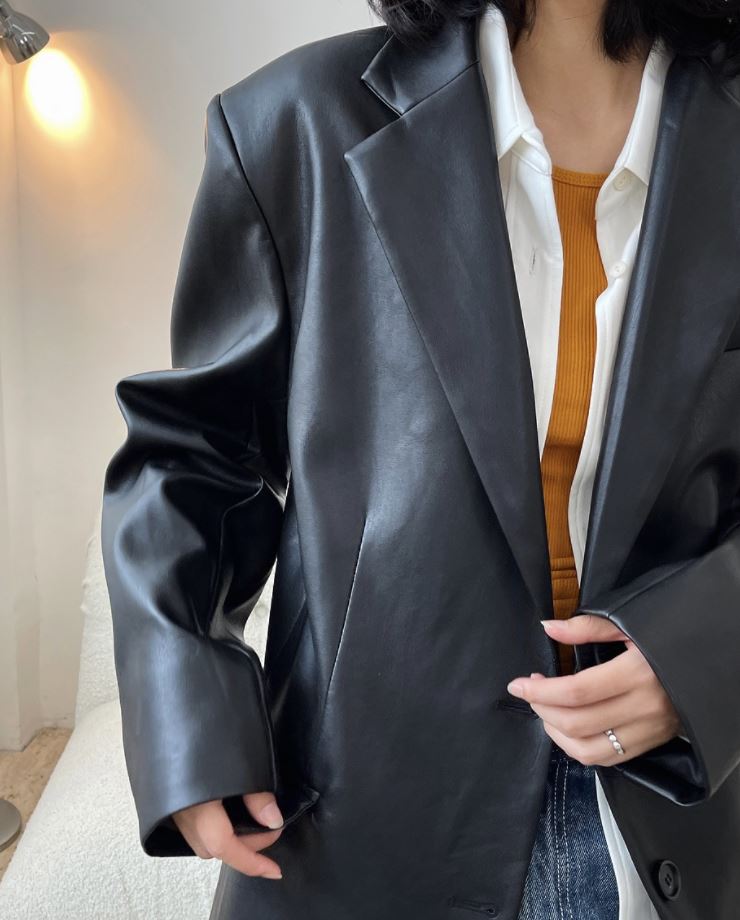 Solid vegan leather jacket 