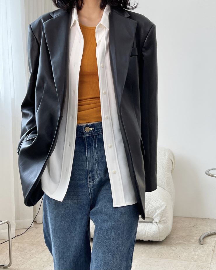 Solid vegan leather jacket 