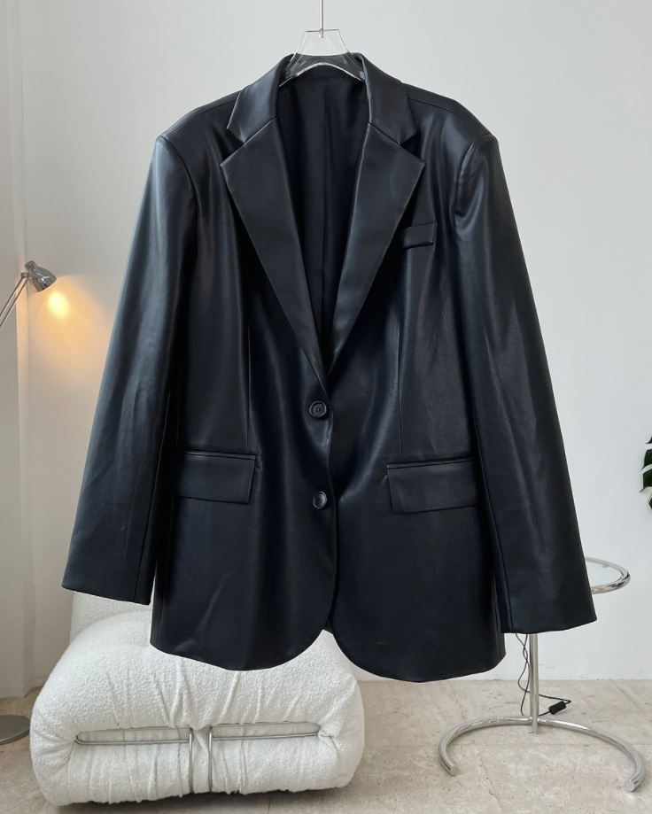 Solid vegan leather jacket 