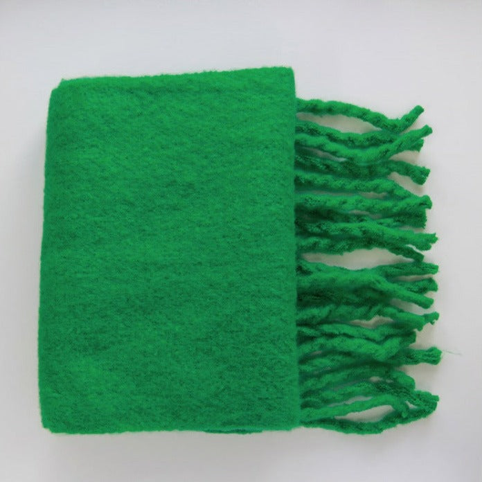 Simple big scarf