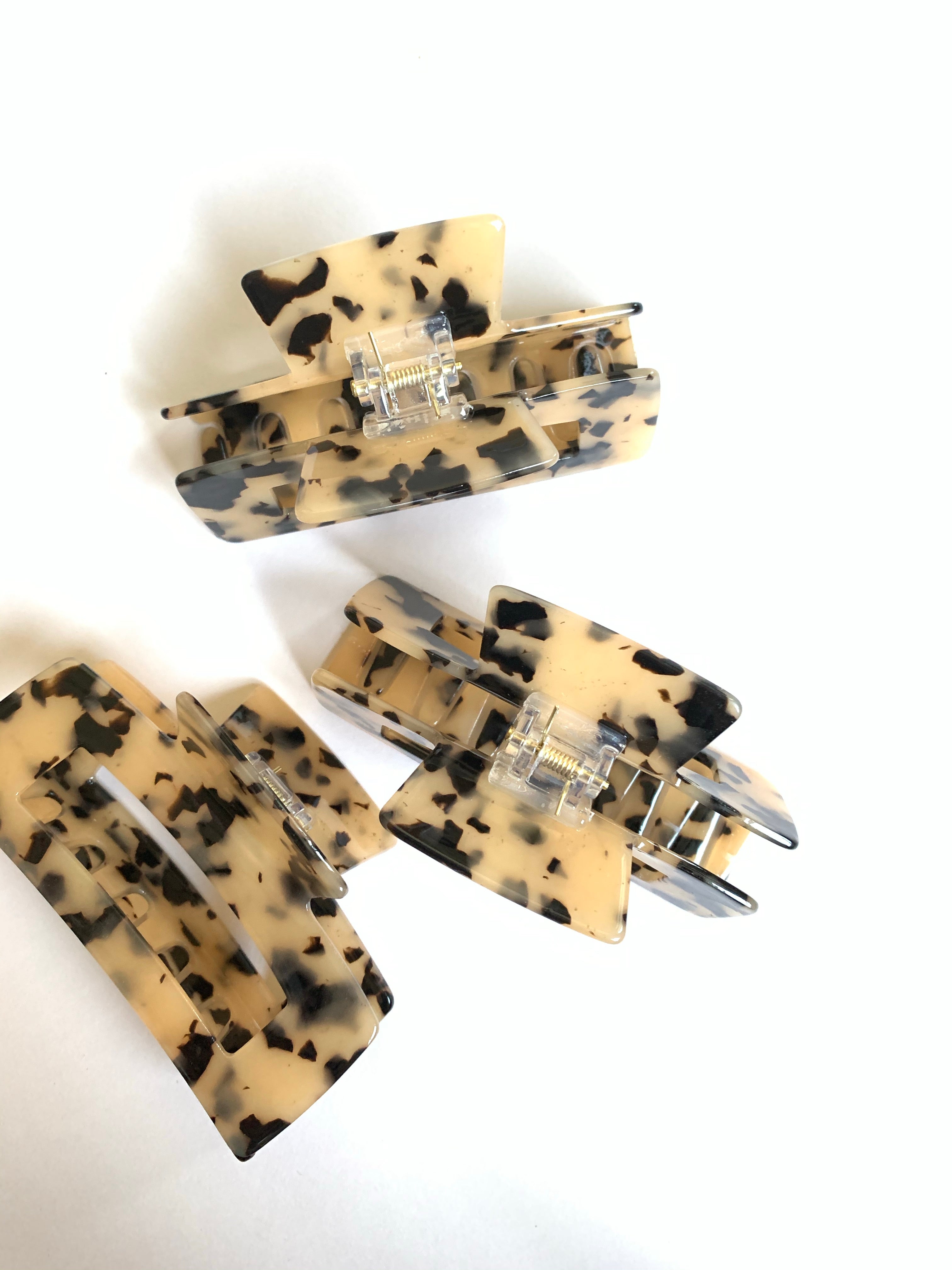 Hair clip